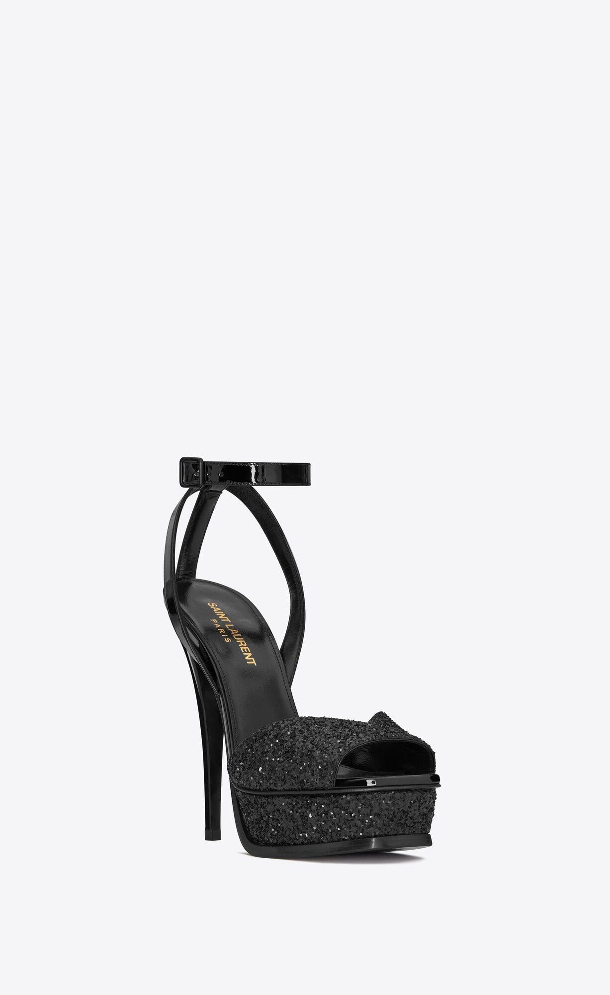 Saint Laurent Black Glitter and Patent Leather Tribute Lips Sandal Size 41 In New Condition In Paradise Island, BS