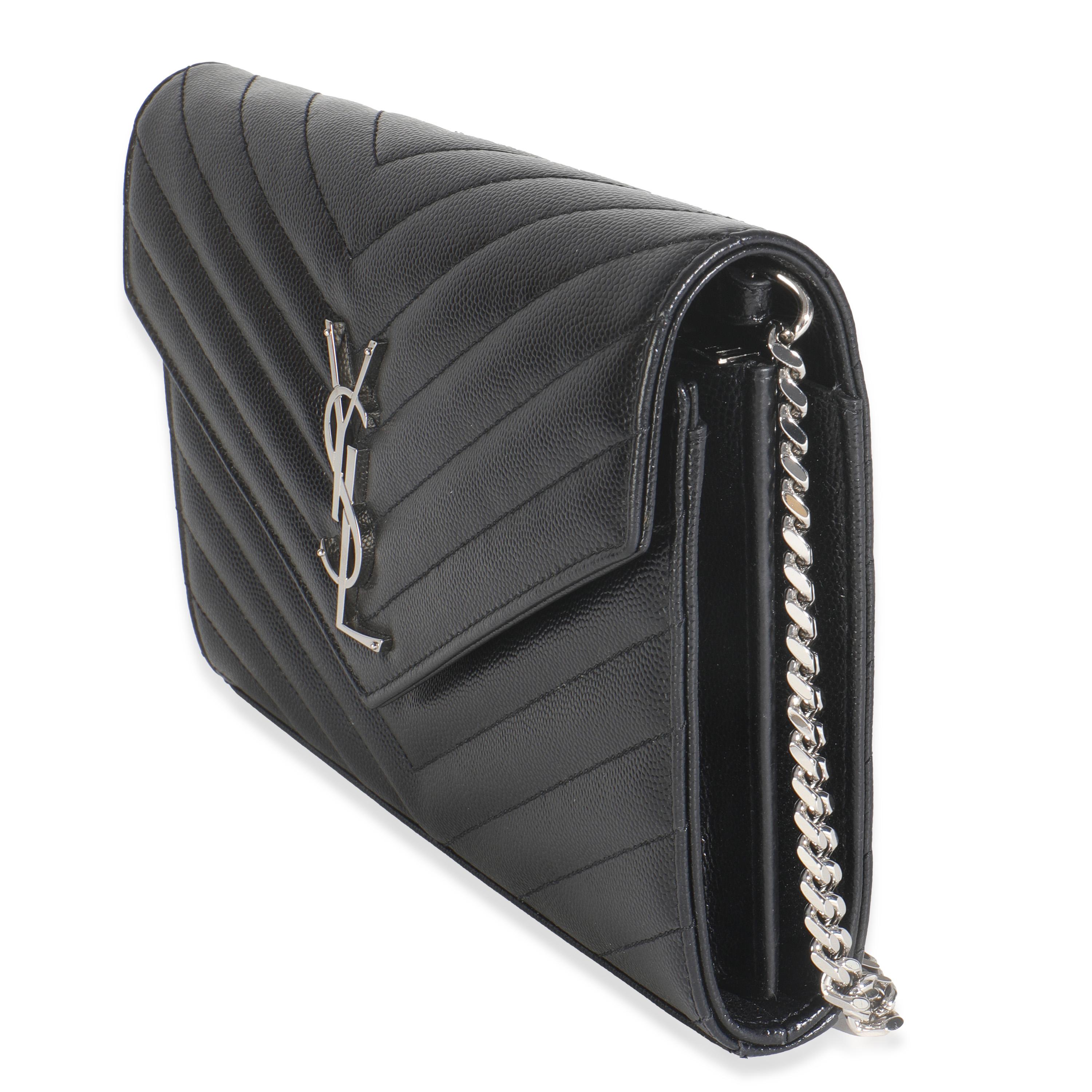 Saint Laurent Black Grain De Poudre Matelasse Chevron Monogram Chain Wallet In condizioni ottime in vendita a New York, NY