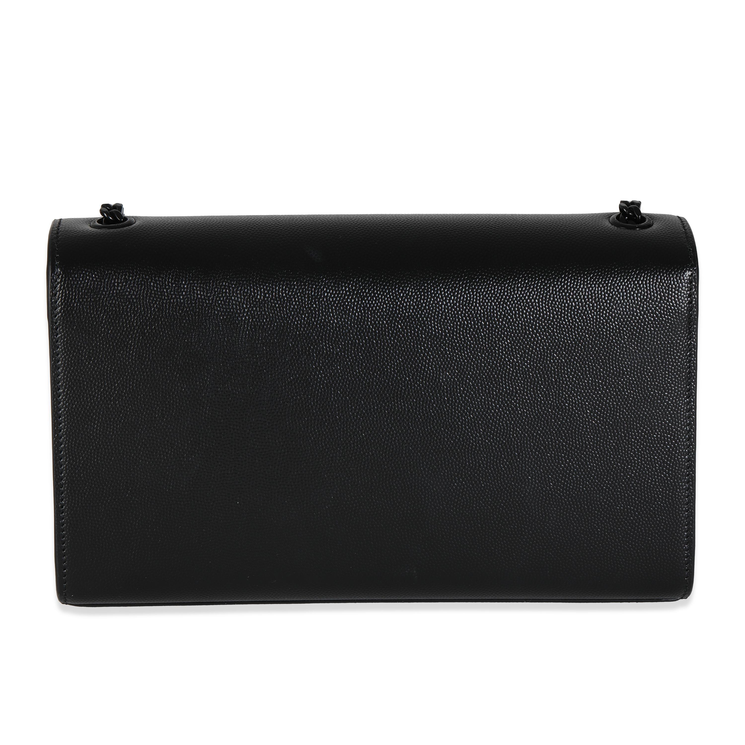 Listing Title: Saint Laurent Black Grain De Poudre Medium Kate Chain Bag
SKU: Z145178
Condition: Pre-owned 
Handbag Condition: Excellent
Condition Comments: Item is in excellent condition and displays light signs of wear.   Light scratching along