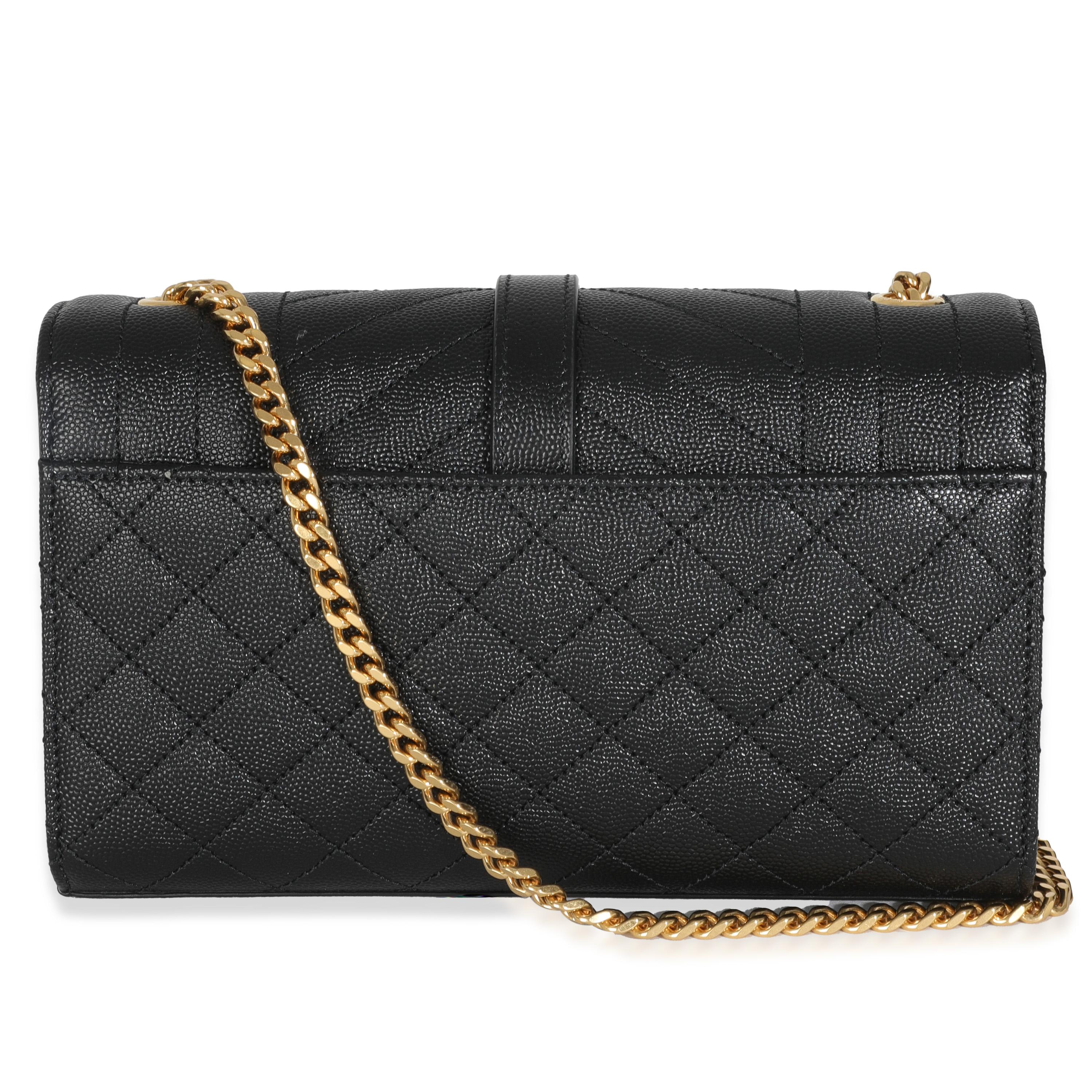 Titre de la liste : Saint Laurent Black Grain De Poudre Mixed Triquilt Small Monogram Envelope Flap
SKU : 147203
Condit : Usagé 
État du sac à main : Etat impeccable
Commentaires sur l'état : L'article ne présente aucun signe d'usure.  Vente