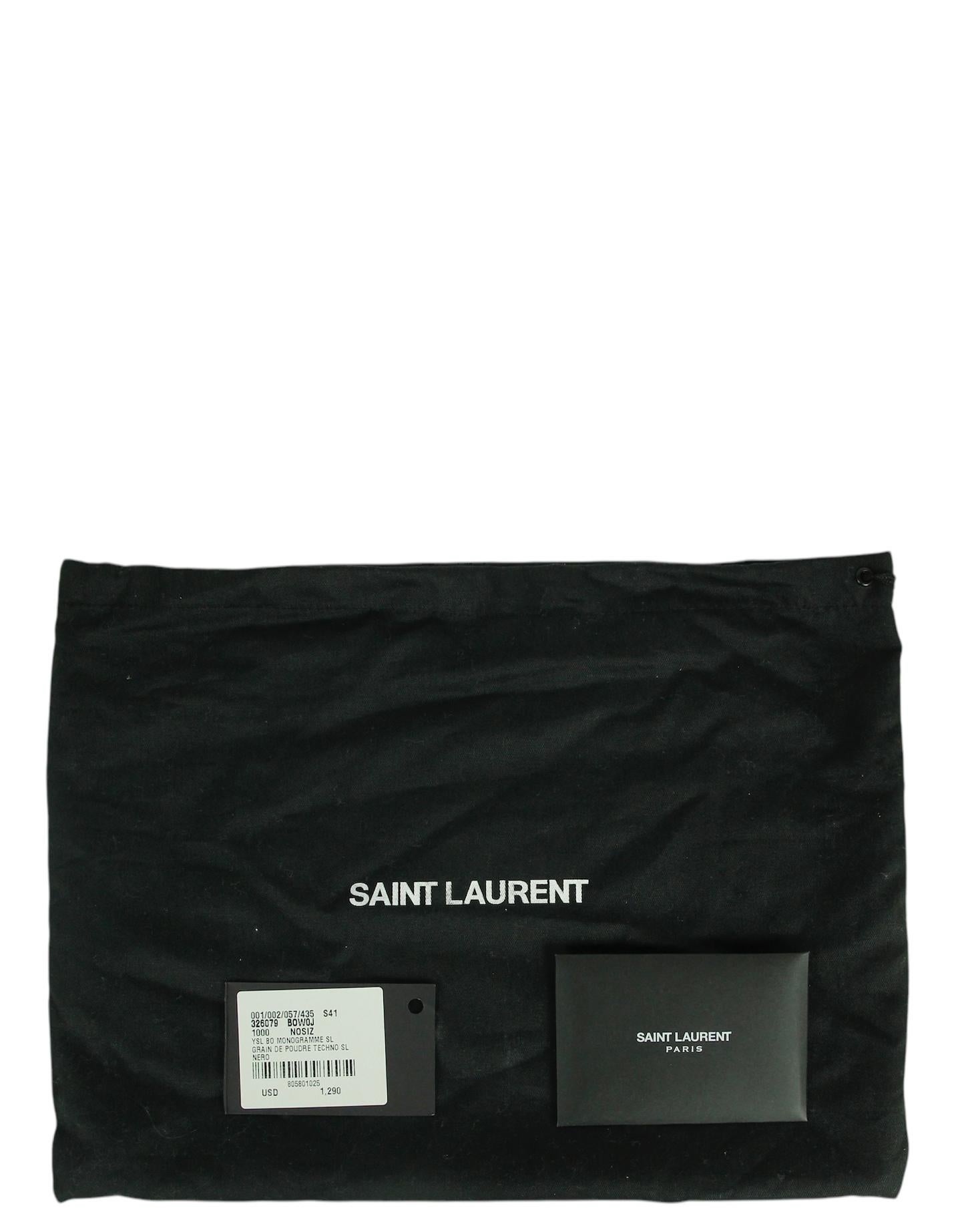 Saint Laurent Pochette Monogram Cassandre in Grain De Poudre nero in vendita 4