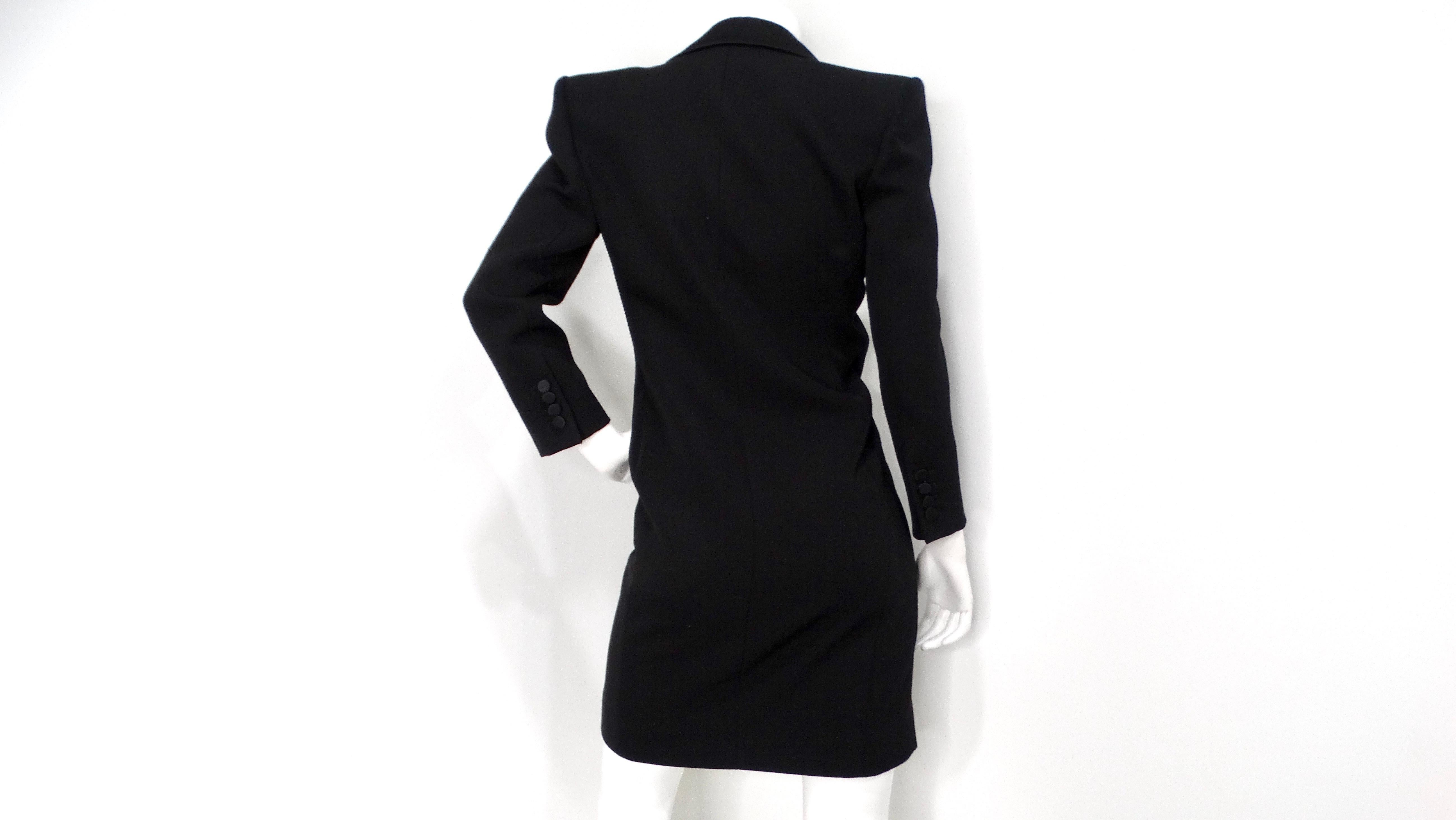 Saint Laurent Schwarzes Grain De Poudre Seidengefüttertes Smokingkleid im Angebot 1