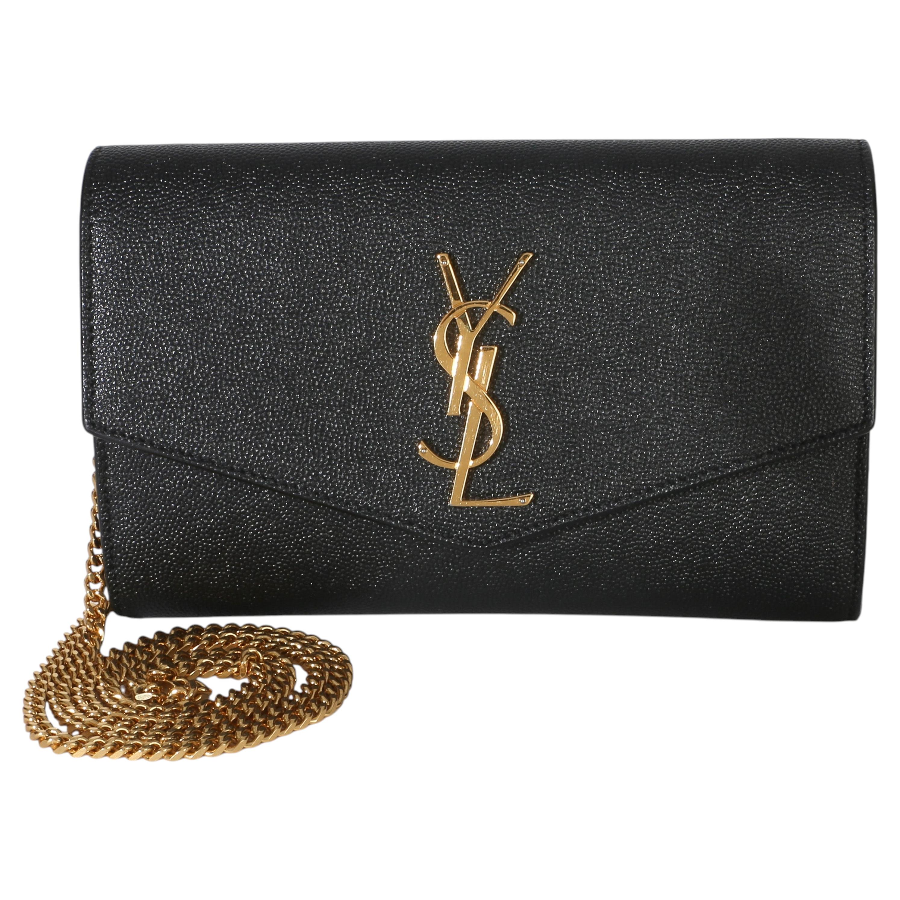 Portafoglio Saint Laurent nero "Grain de Poudre" con catena "Uptown" in vendita