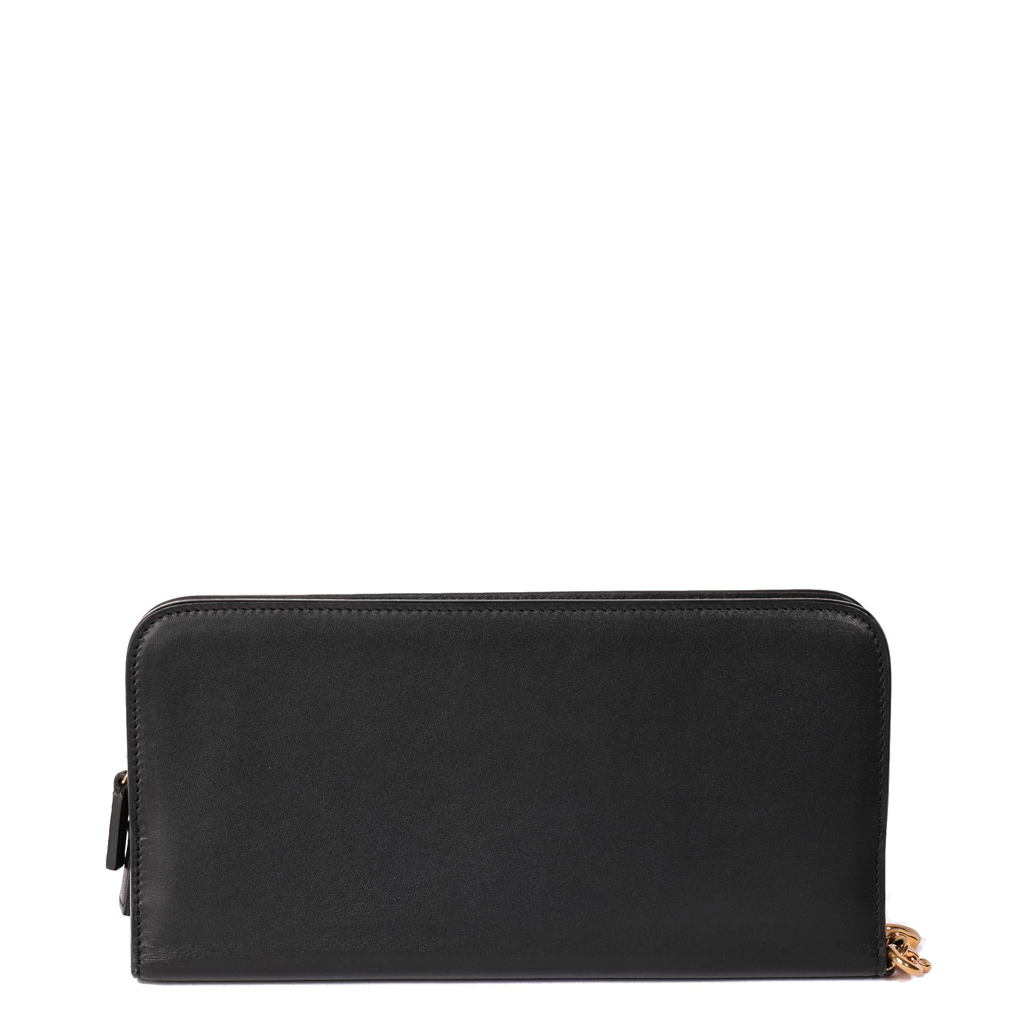 Saint Laurent Black Grain De Poudre Zip Around Wallet With Strap

CONDITION NOTES
The exterior is excellent condition with light signs of use.
The interior is in excellent condition with light signs of use.
The hardware is in excellent condition