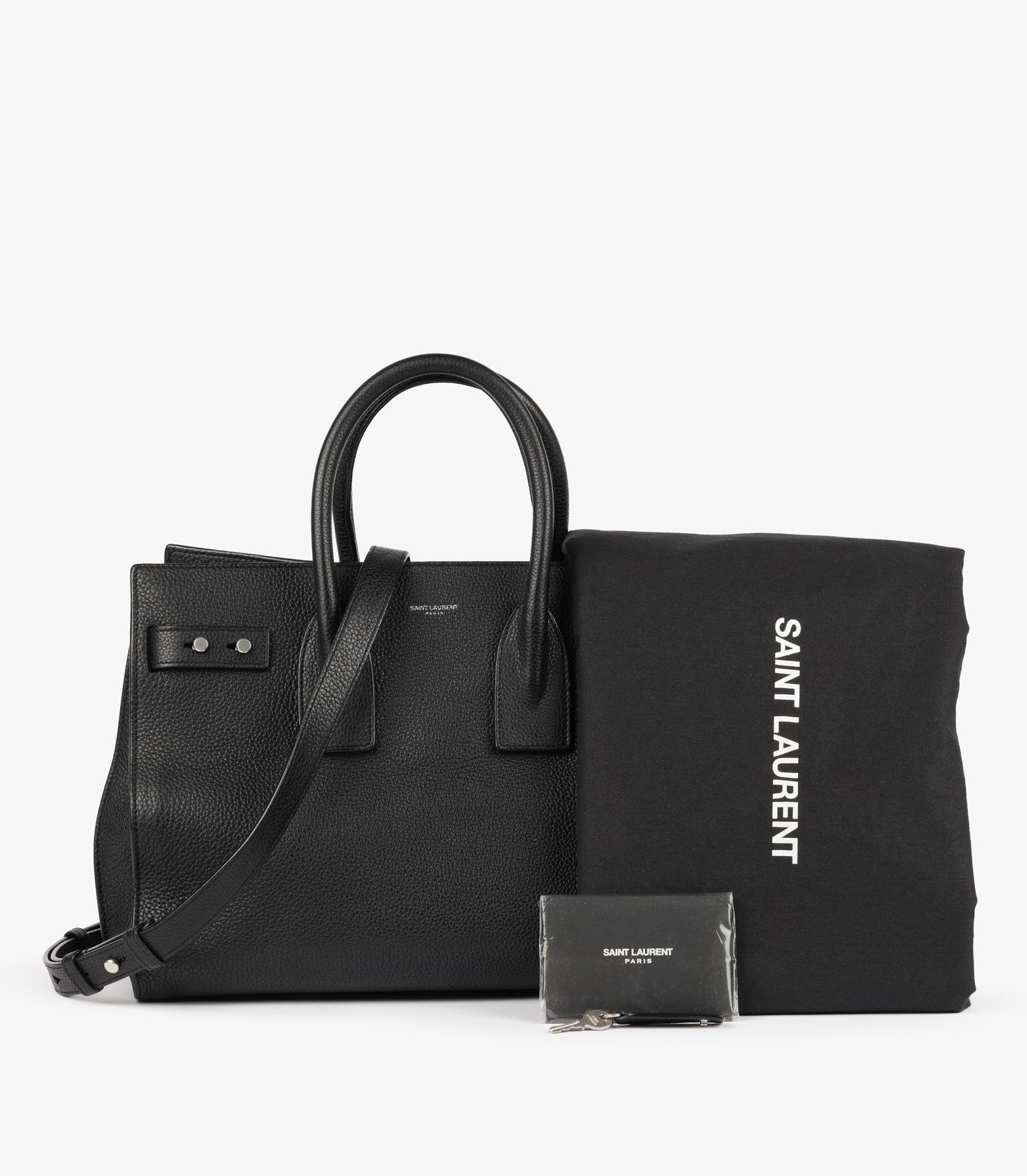 Saint Laurent Black Grained Calfskin Leather Souple Small Sac De Jour in vendita 6