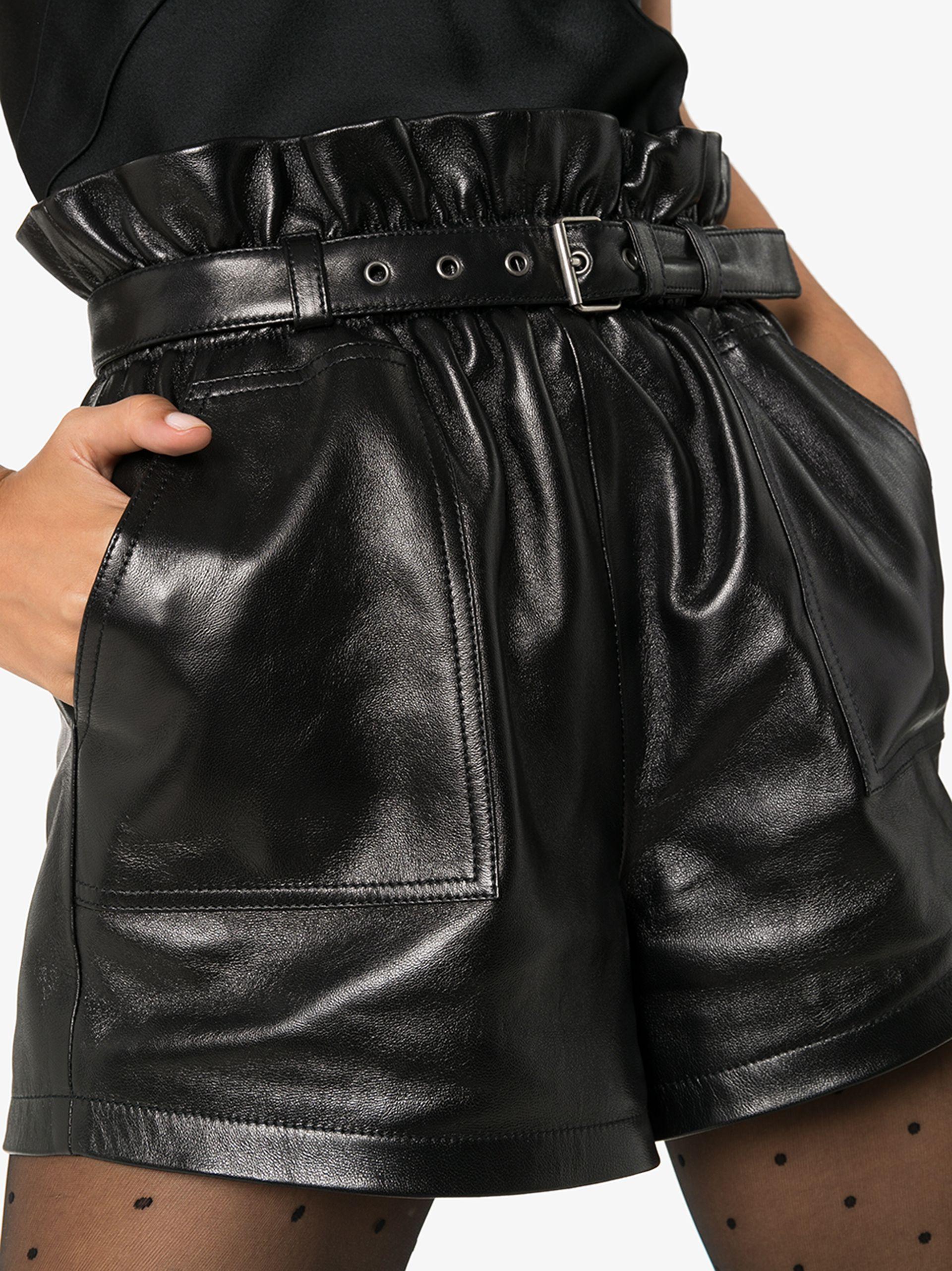 Saint Laurent Schwarze Shorts aus Leder mit hoher Taille und Gürtel Größe 36 im Angebot 3