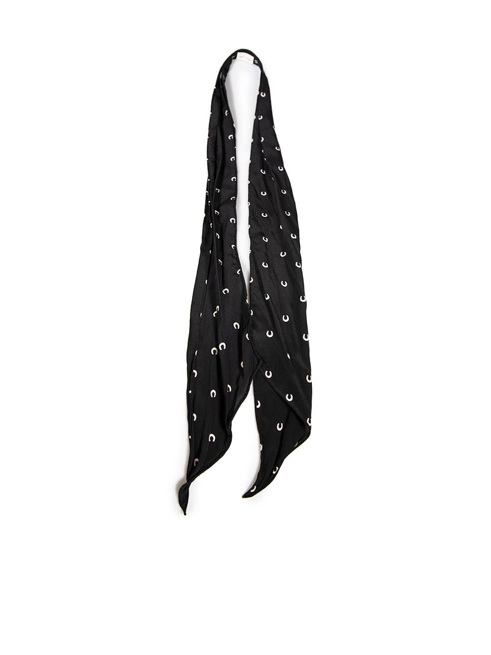 CONDITION is Very good. Minimal wear to scarf is evident. Minimal wear to the front and back with slight fading in areas on this used Saint Laurent designer resale item.
 
 
 
 Details
 
 
 Black
 
 Silk
 
 Scarf
 
 Horse shoe print pattern
 
 
 
 
