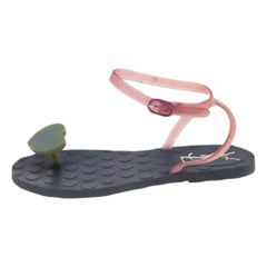 Saint Laurent Schwarze flache Schuhe aus Jelly Thong Größe 37