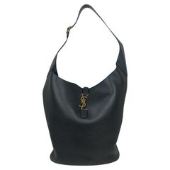 Saint Laurent Negro Le 5 à 7 Bolso Hobo de piel granulada rt $3450