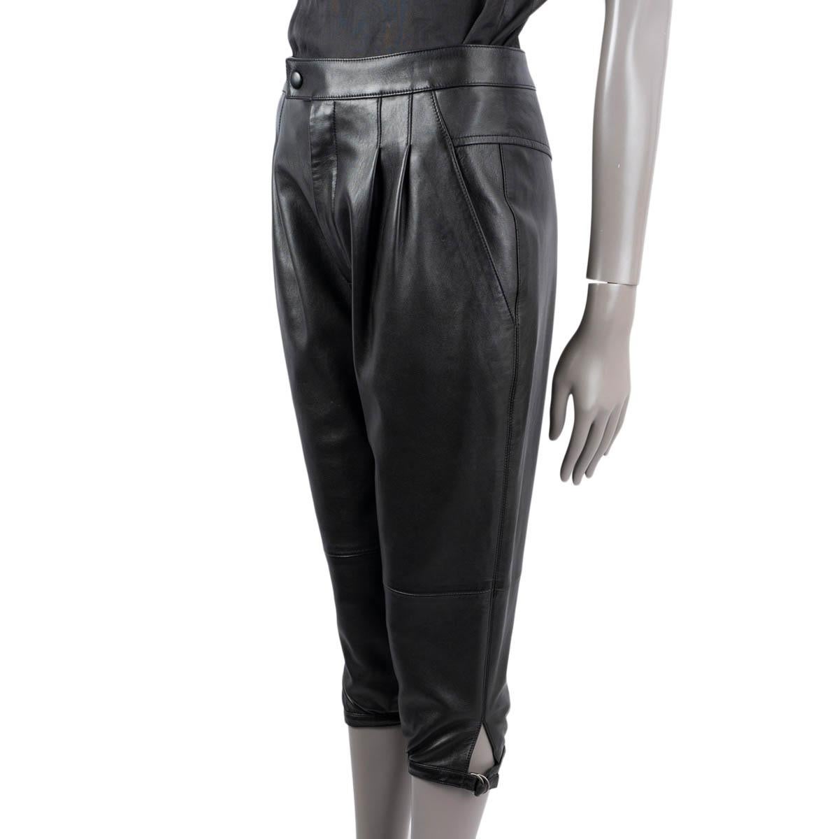 SAINT LAURENT black leather 2020 PLEATED CROPPED Pants 40 M In New Condition For Sale In Zürich, CH