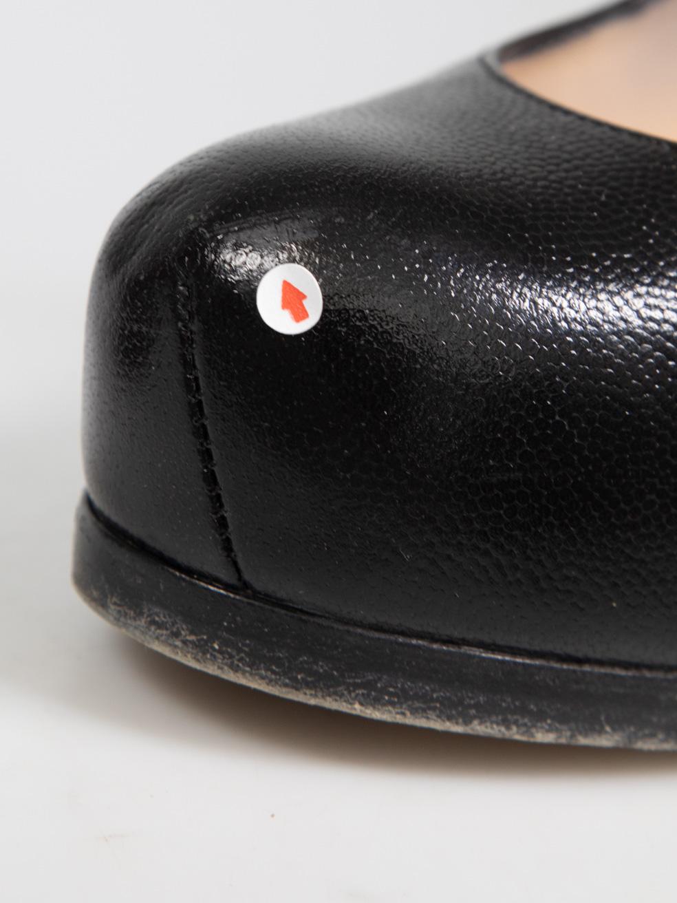 Saint Laurent, pelle nera con plateau a mandorla, taglia IT 37 in vendita 2