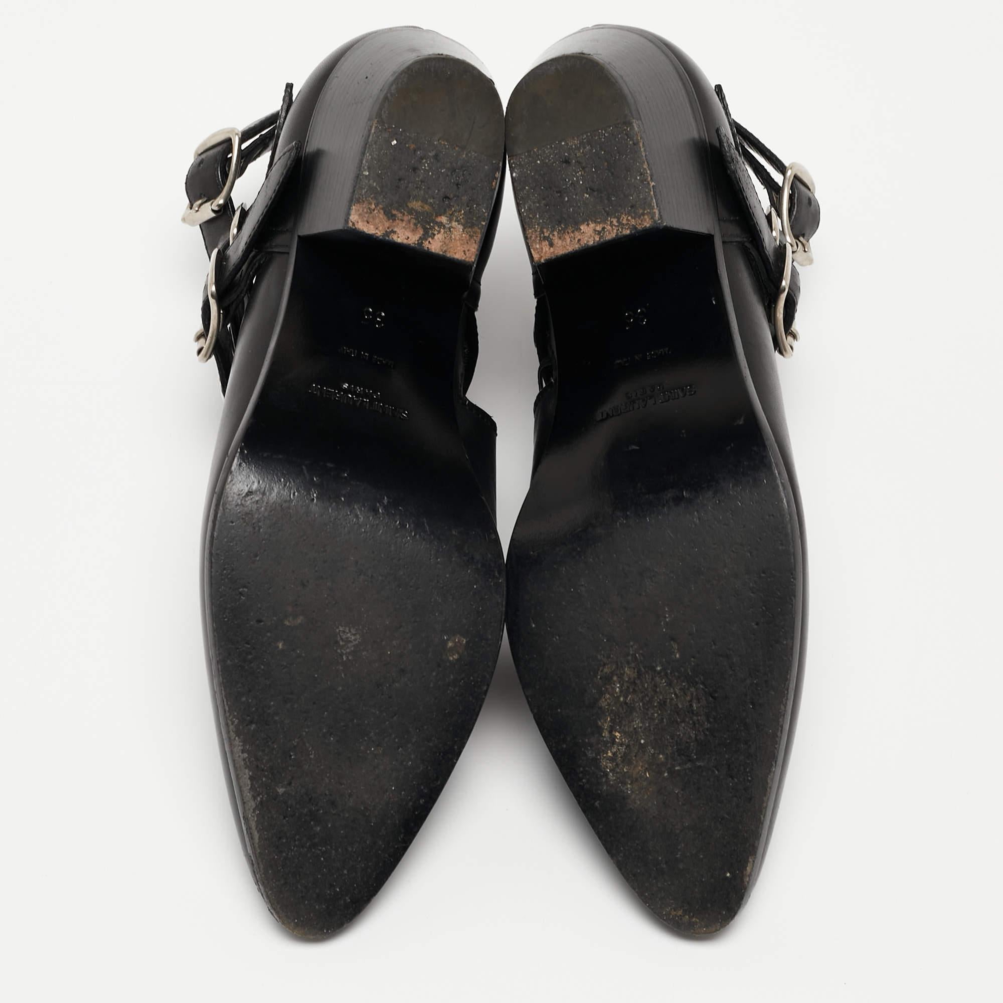 Saint Laurent - Bottes en cuir noir - Taille 35 en vente 2