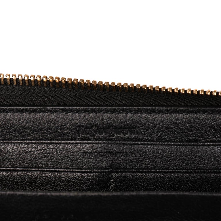 Yves Saint Laurent Black Patent Leather Belle De Jour Zip Around Wallet  Yves Saint Laurent