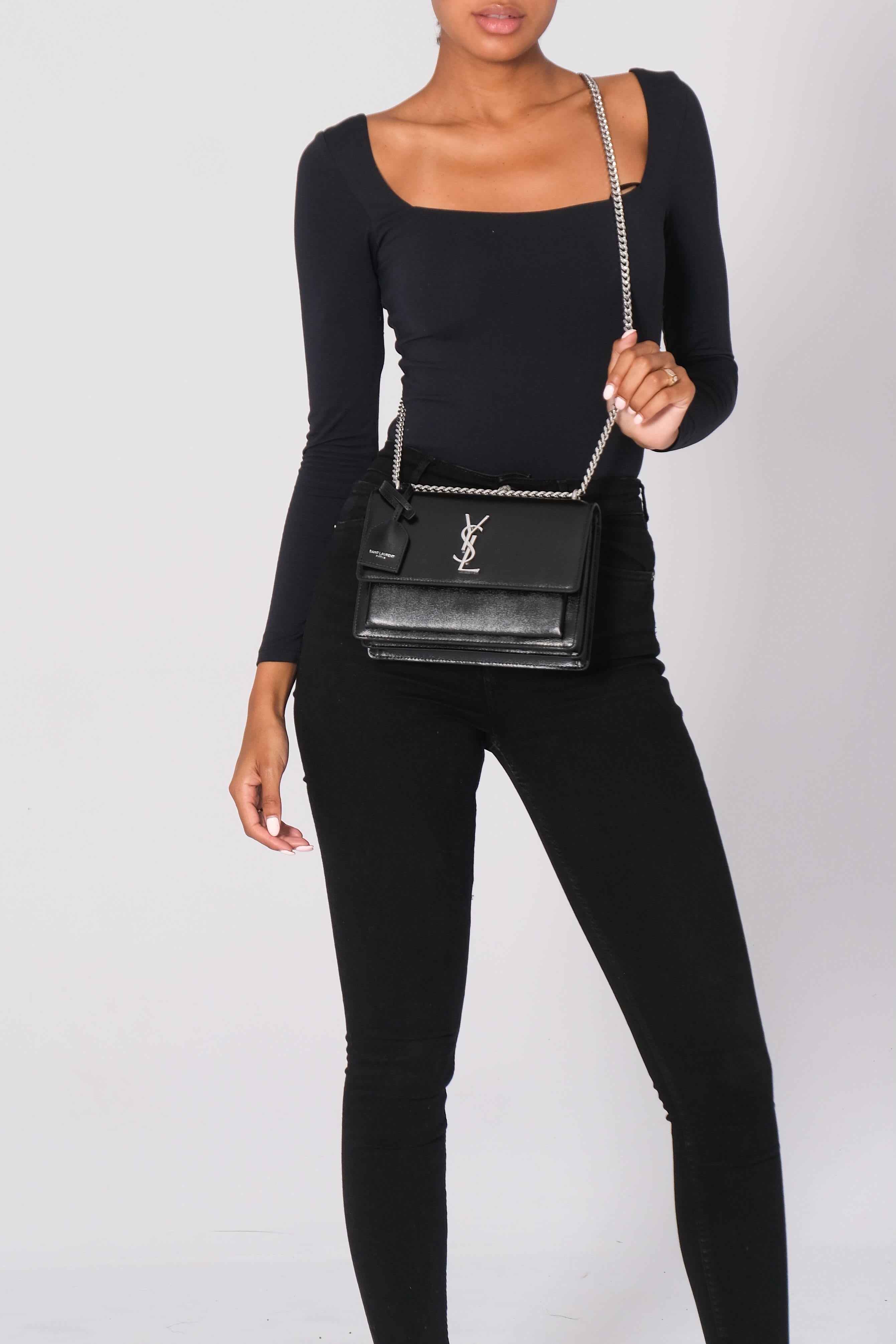Saint Laurent Black Leather Chain Sunset Shoulder Bag In Good Condition In Montreal, Quebec