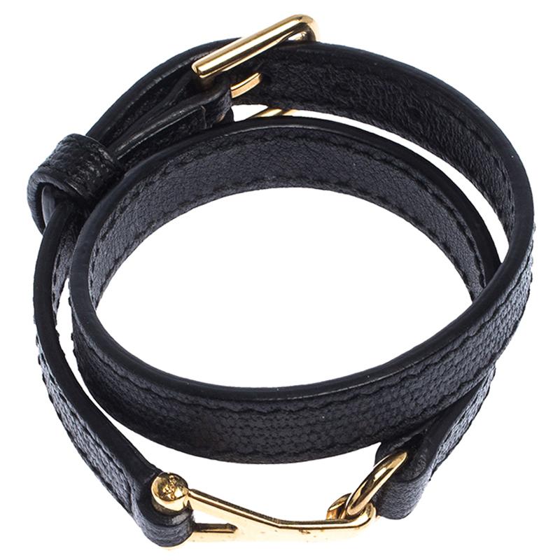 Saint Laurent Black Leather Chyc Wrap Around Bracelet 15 cm In Good Condition In Dubai, Al Qouz 2