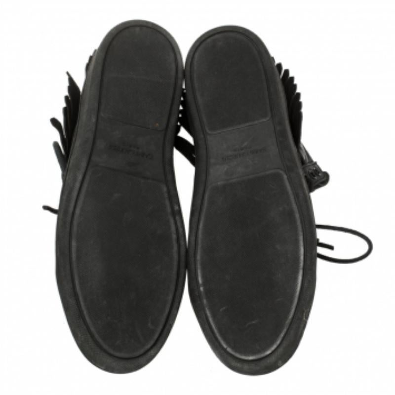 Saint Laurent Black Leather Classic Court Fringe Sneakers Size 36 In Good Condition For Sale In Dubai, Al Qouz 2