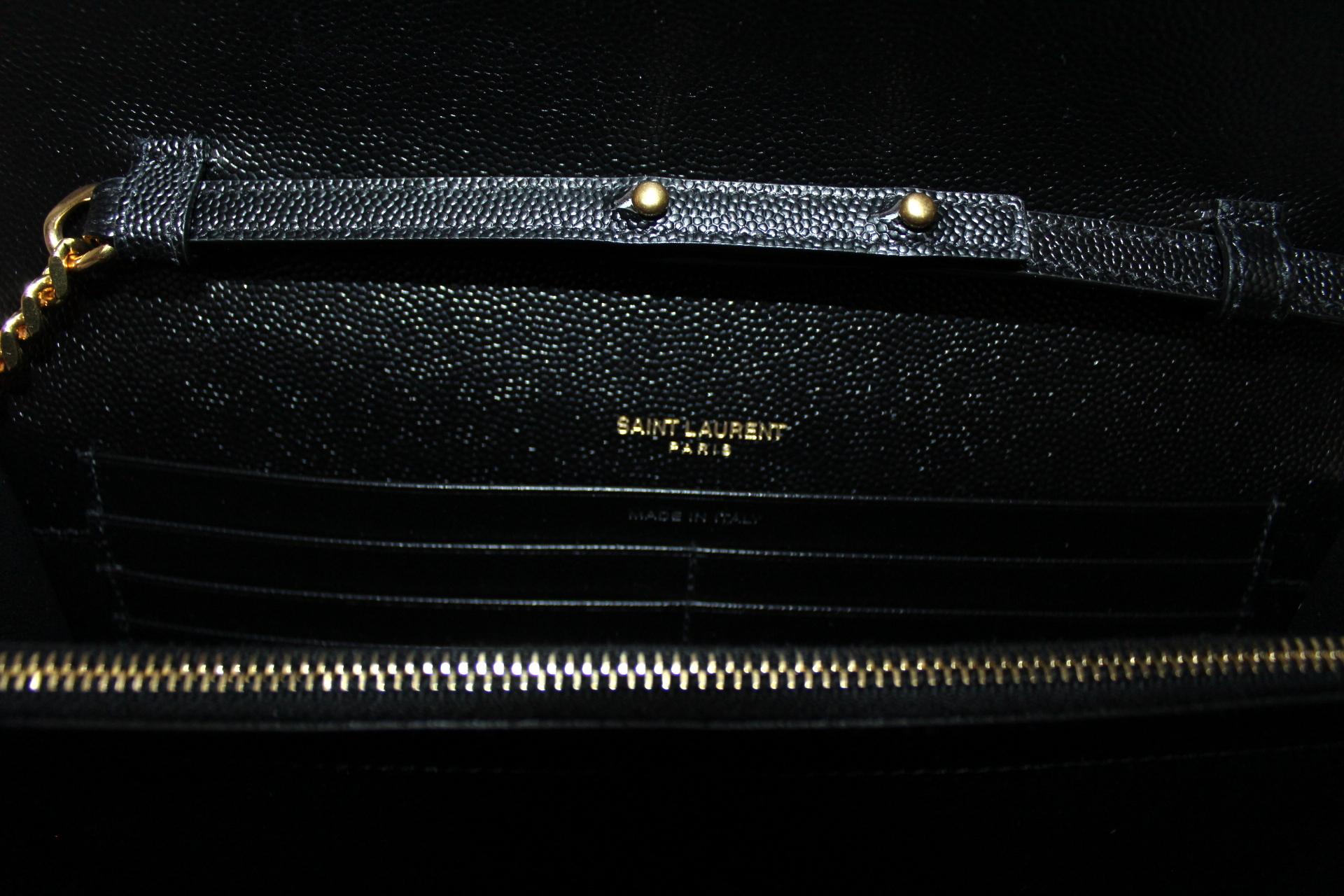 Women's Saint Laurent Black Leather Envelope Bag