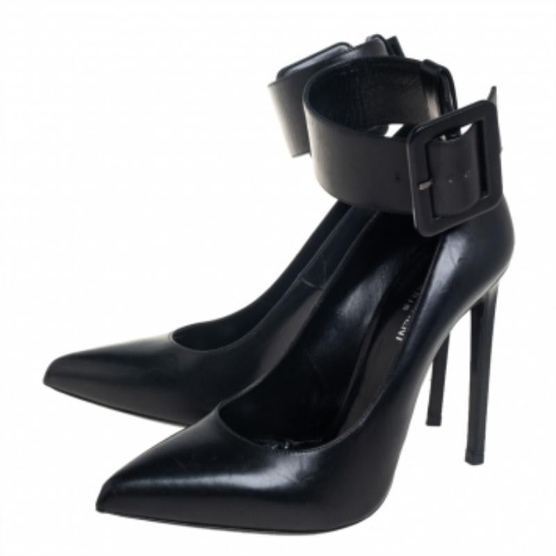 Saint Laurent Bombas Escarpin de piel negra con tobillo talla 39 Negro en venta