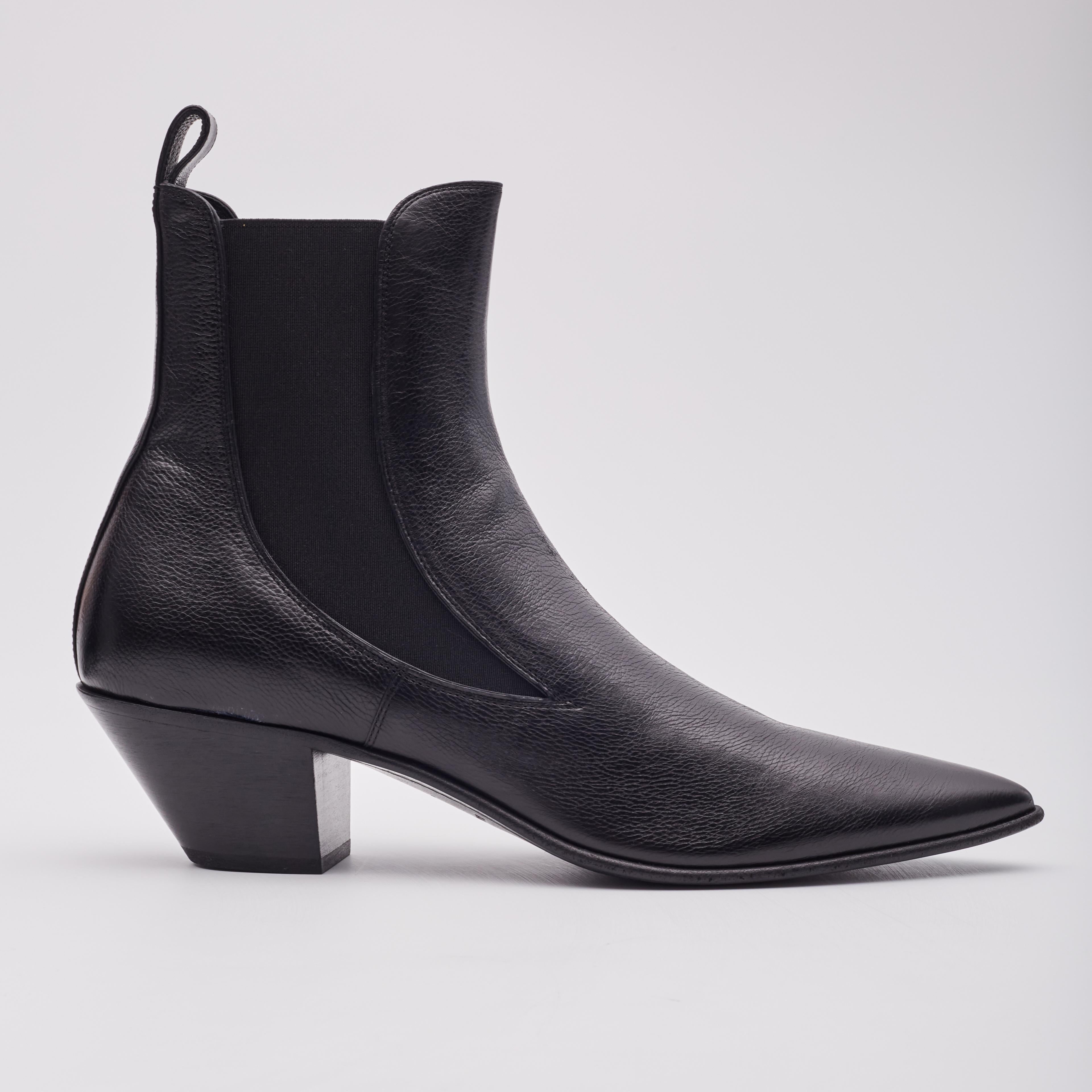 Saint Laurent Black Leather Heeled Chelsea Boots (Eu 44) Mens For Sale 3