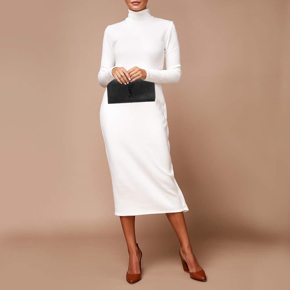 Clutch Kate in pelle nera di Saint Laurent in vendita 9