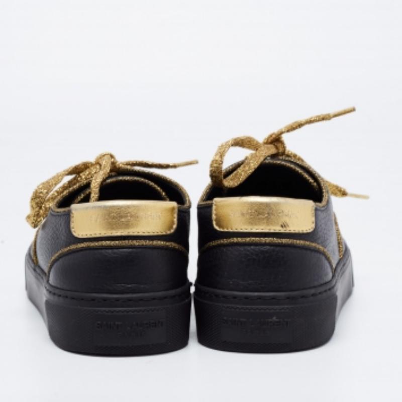 Saint Laurent - Baskets basses en cuir noir - Taille 36 Bon état - En vente à Dubai, Al Qouz 2