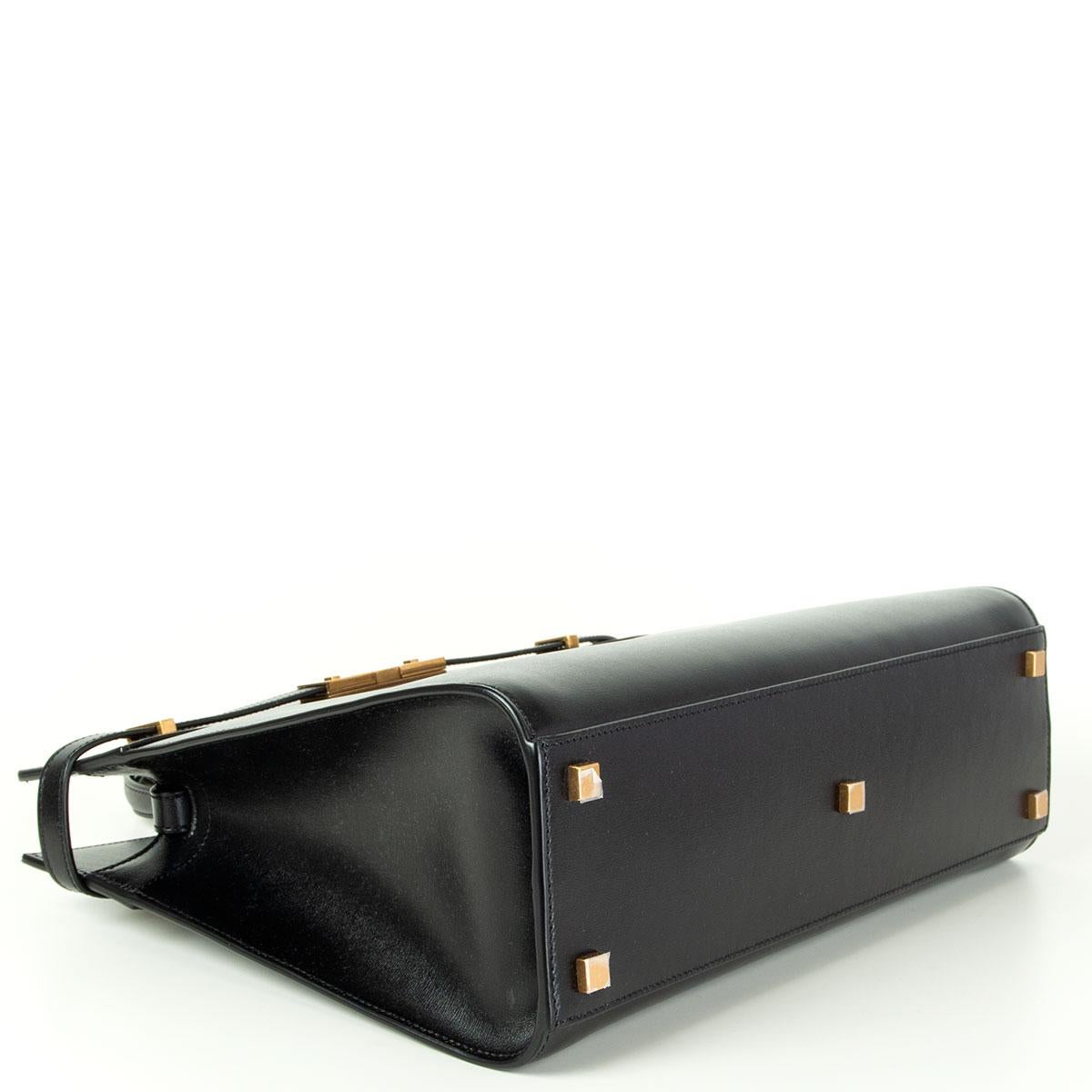 manhattan small shoulder bag in box saint laurent leather