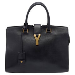 Saint Laurent - Sac cabas Chyc en cuir noir de taille moyenne