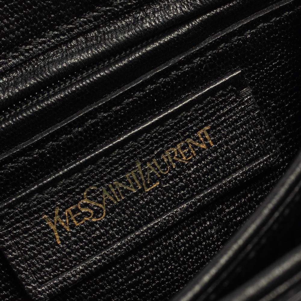 Saint Laurent Black Leather Medium Chyc Flap Bag 4