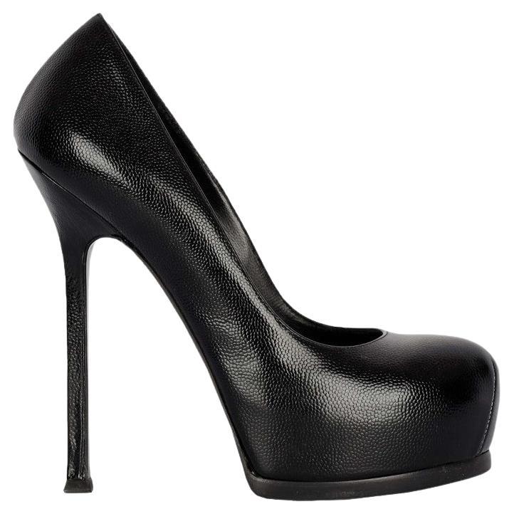 Saint Laurent Black Leather Pumps - '20s For Sale