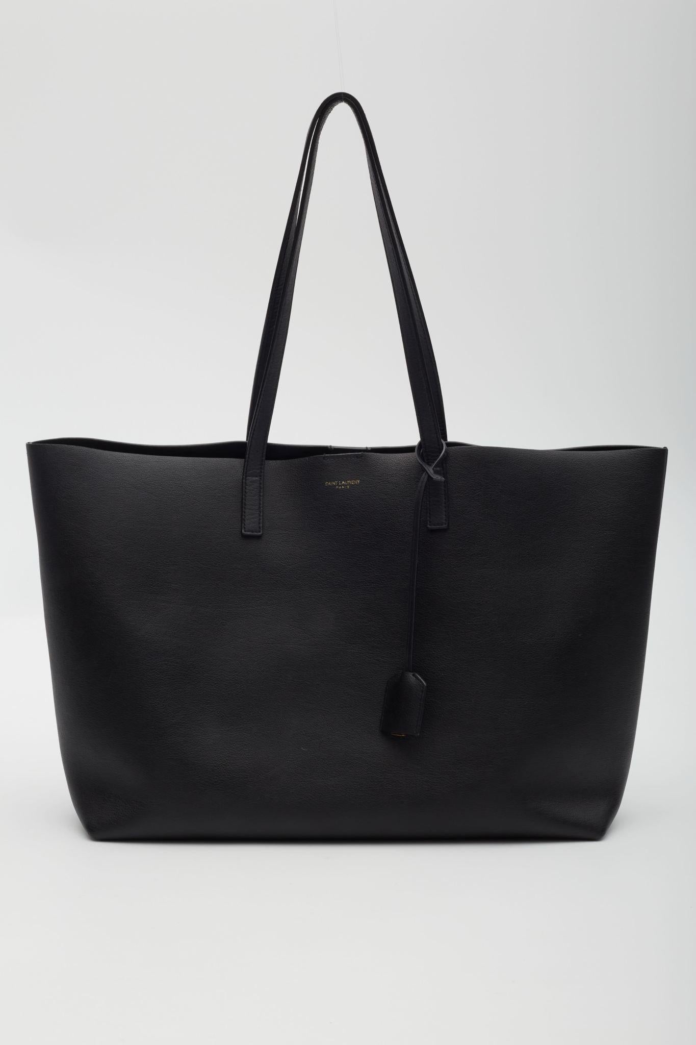 Saint Laurent Black Leather Shopping Tote Medium (Very Good) In Good Condition For Sale In Montreal, Quebec