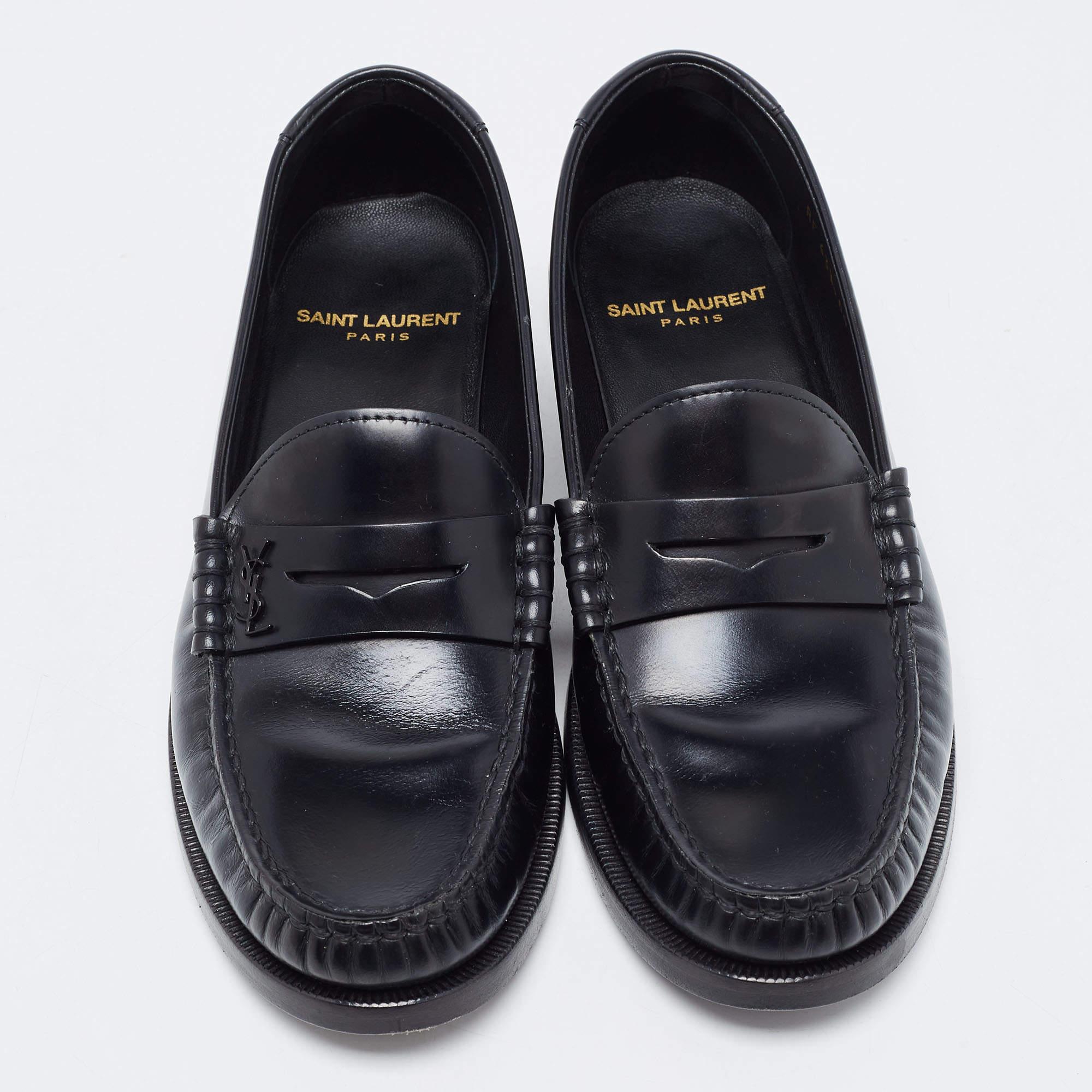 Saint Laurent Black Leather Slip On Loafers Size 35.5 In Good Condition In Dubai, Al Qouz 2