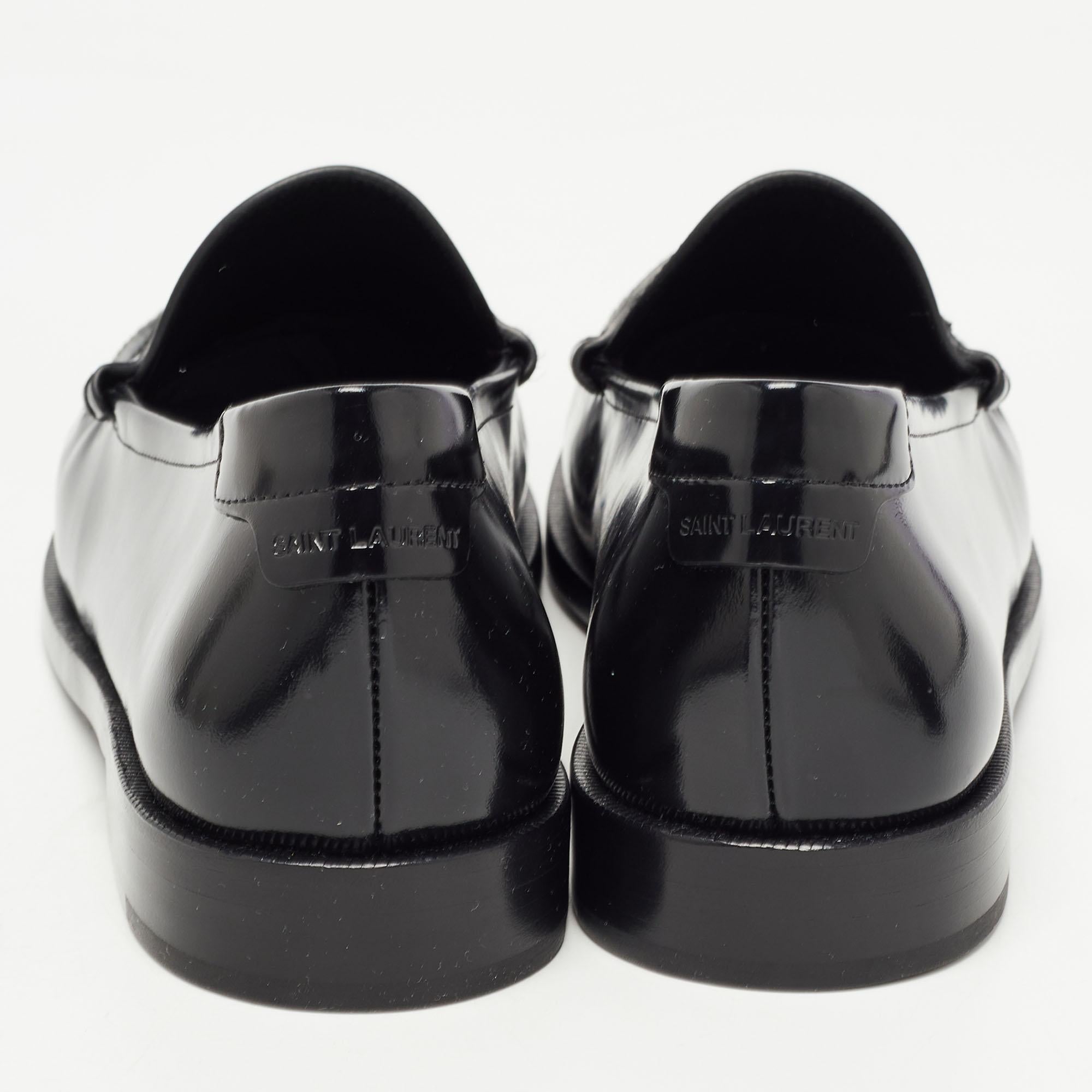 Saint Laurent Black Leather Slip On Loafers Size 43.5 In New Condition In Dubai, Al Qouz 2