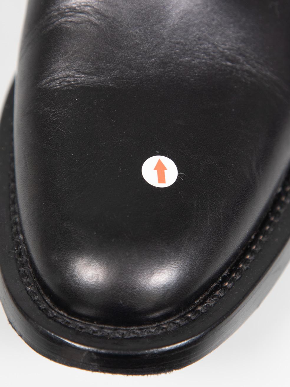 Saint Laurent Botines de piel negra con tachuelas y cinturón Talla IT 38 en venta 2