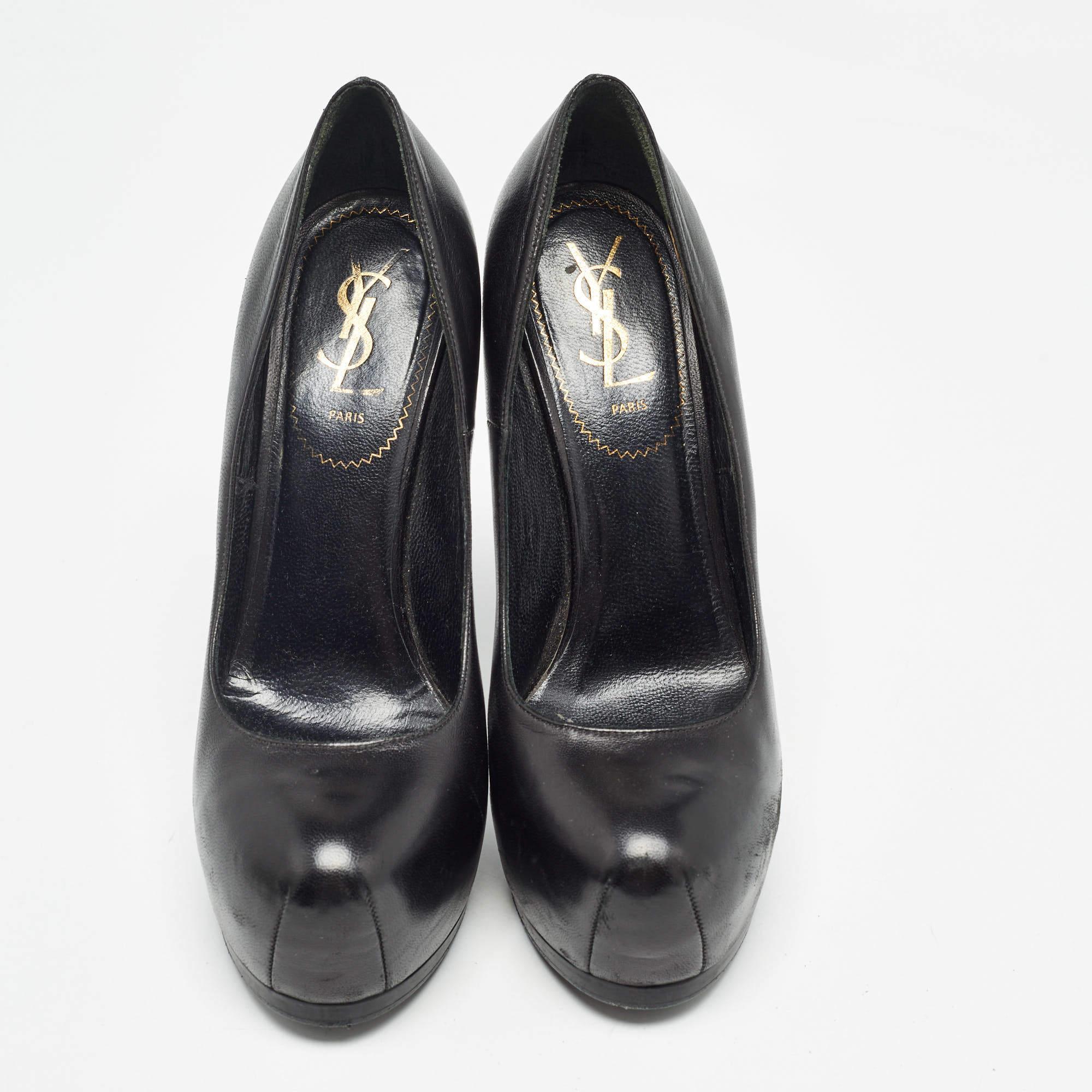 Noir Saint Laurent escarpins Tribtoo en cuir noir Taille 38 en vente