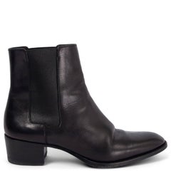 Used SAINT LAURENT black leather WYATT 40 Ankle Boots Shoes 38