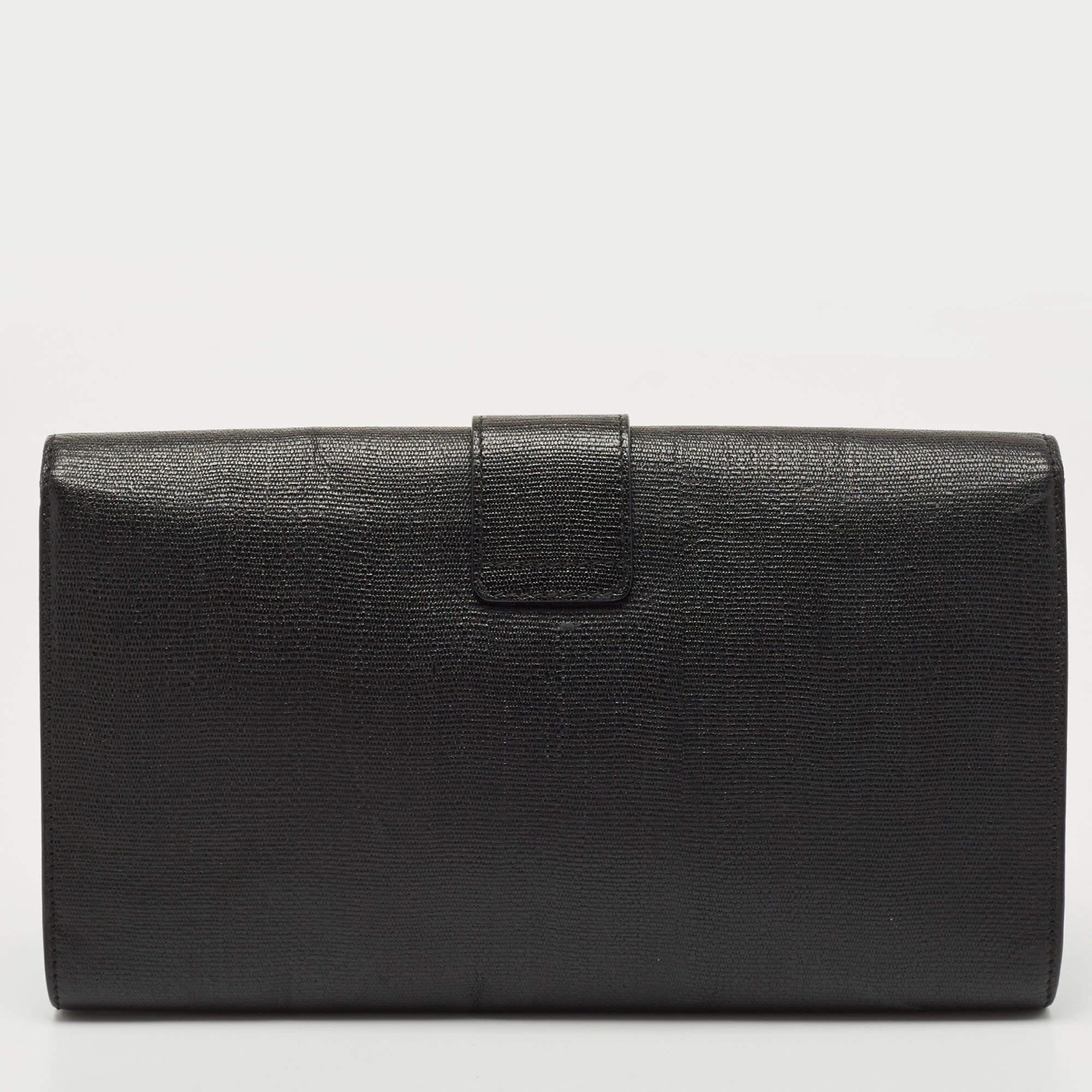 This designer clutch for women has the kind of design that ensures high appeal, whether held in your hand or tucked under your arm. It is a meticulously-crafted piece bound to last a long time.

Includes: Info Booklet