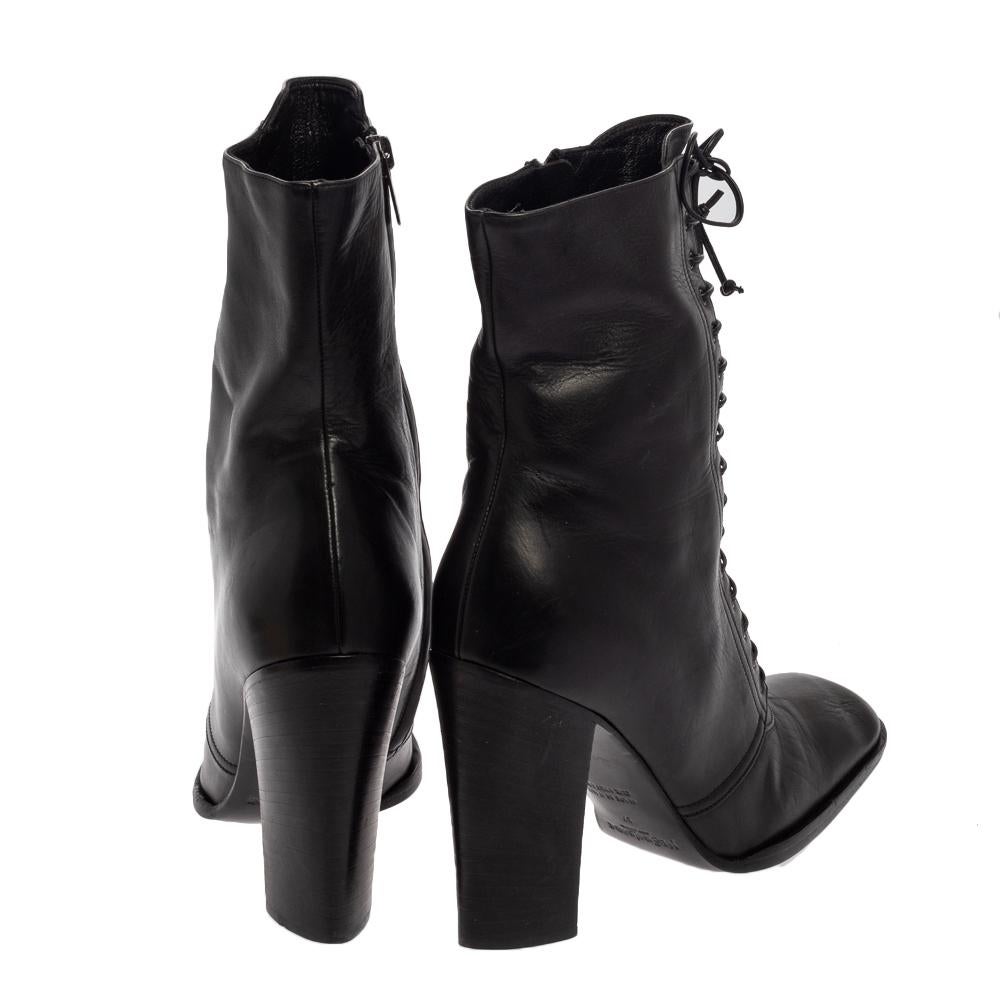 Saint Laurent Black Leather Zipper Detail Boots Size 37 In Good Condition In Dubai, Al Qouz 2