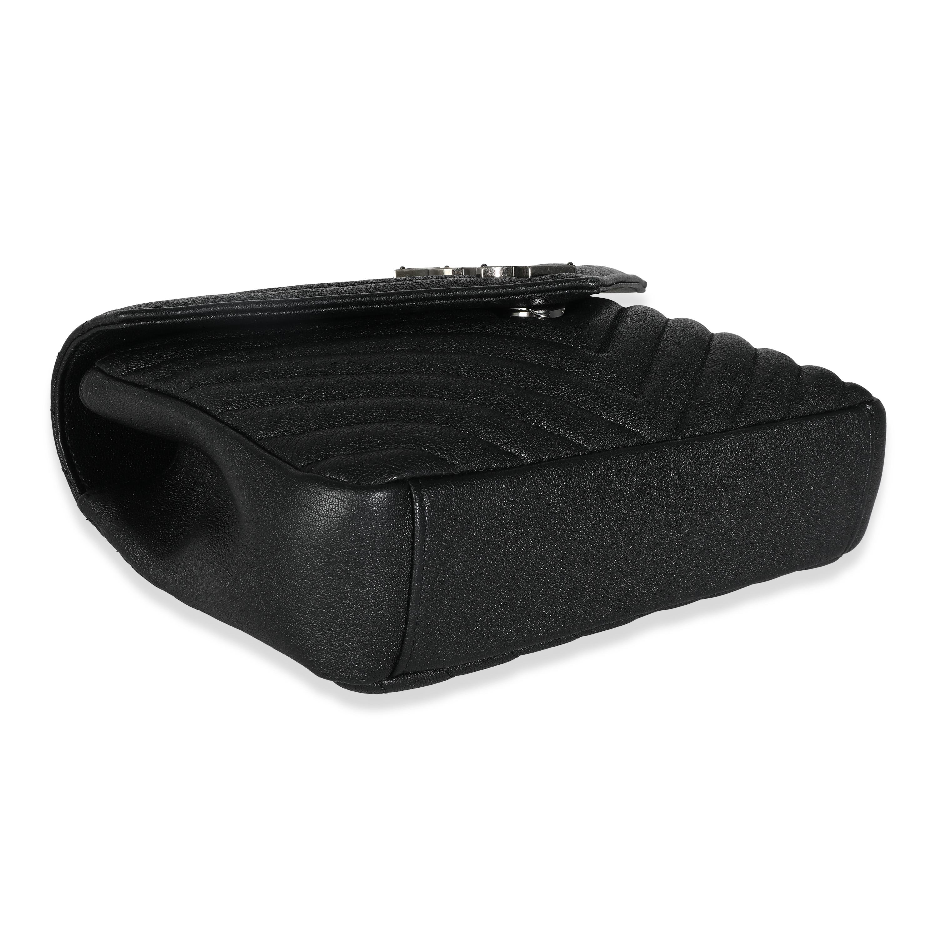 Saint Laurent Black Matelasse Chevron Lambskin Medium College Bag For Sale 1