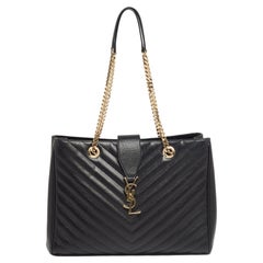 Saint Laurent Schwarz Matelassé Leder Cassandre Shopper Tote von Saint Laurent