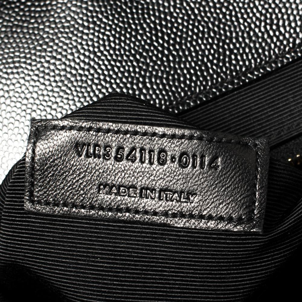  Saint Laurent Sac à Rabat Cassandre Large en Cuir Matelassé Noir Pour femmes 