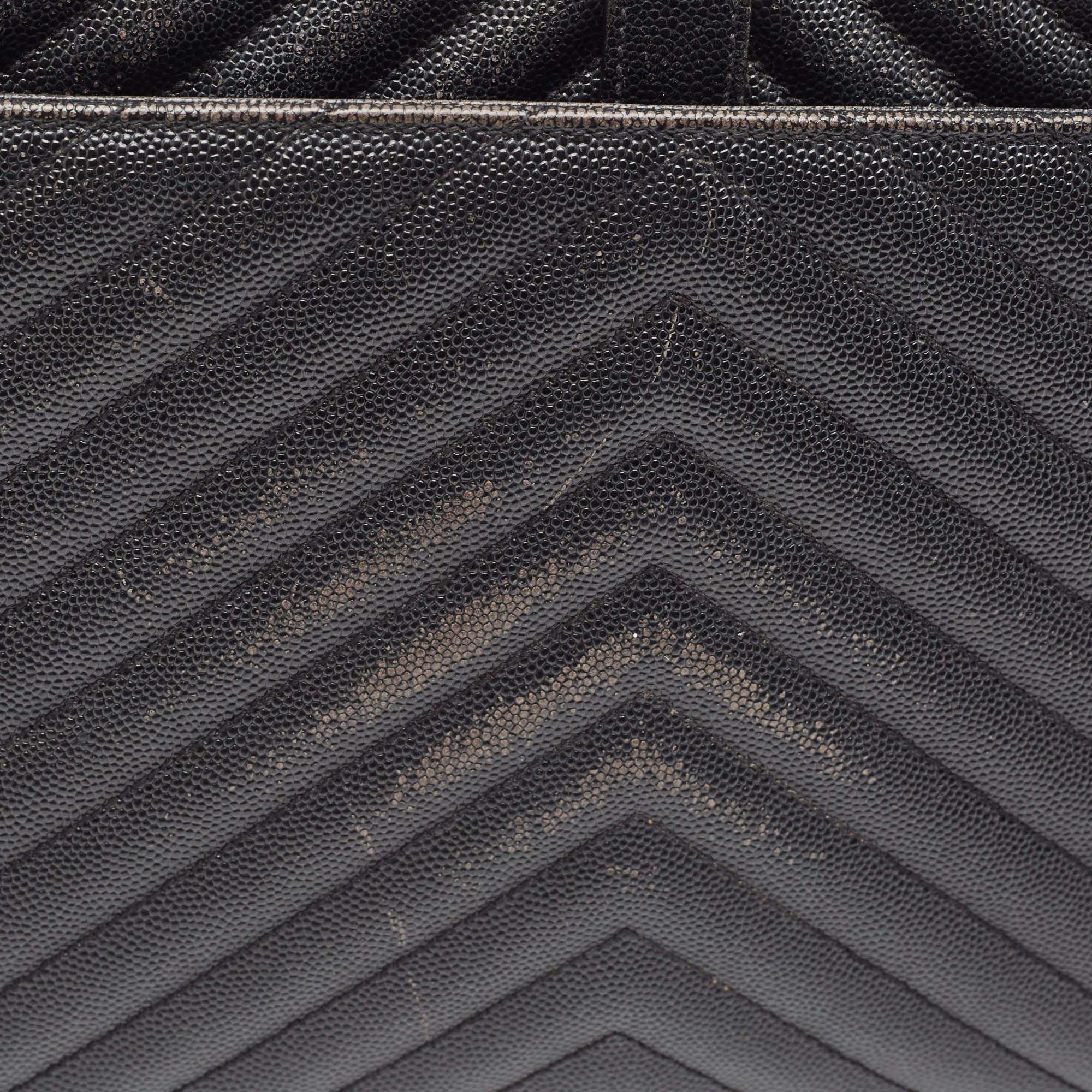 Saint Laurent Black Matelasse Leather Large Monogram Envelope Shoulder Bag For Sale 5