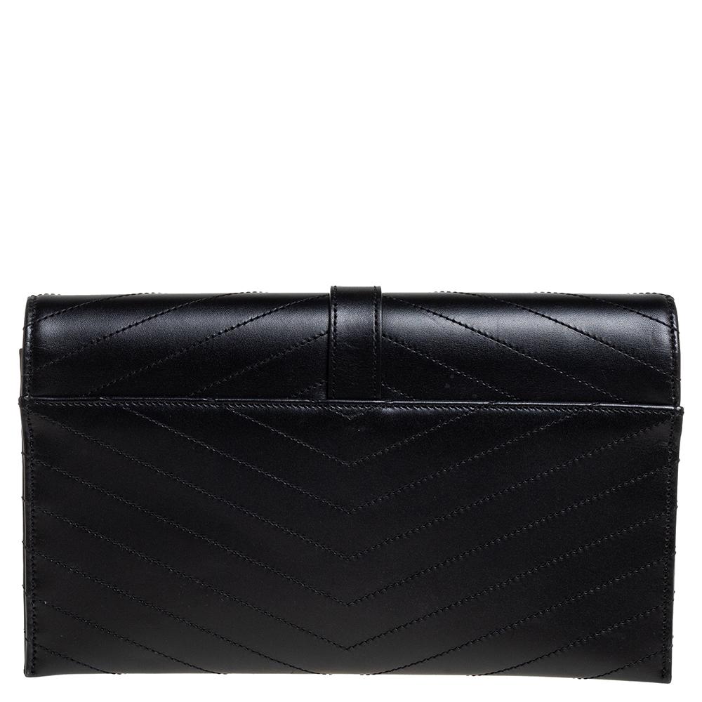 Saint Laurent - Pochette a busta in pelle matelassé nera con monogramma 5
