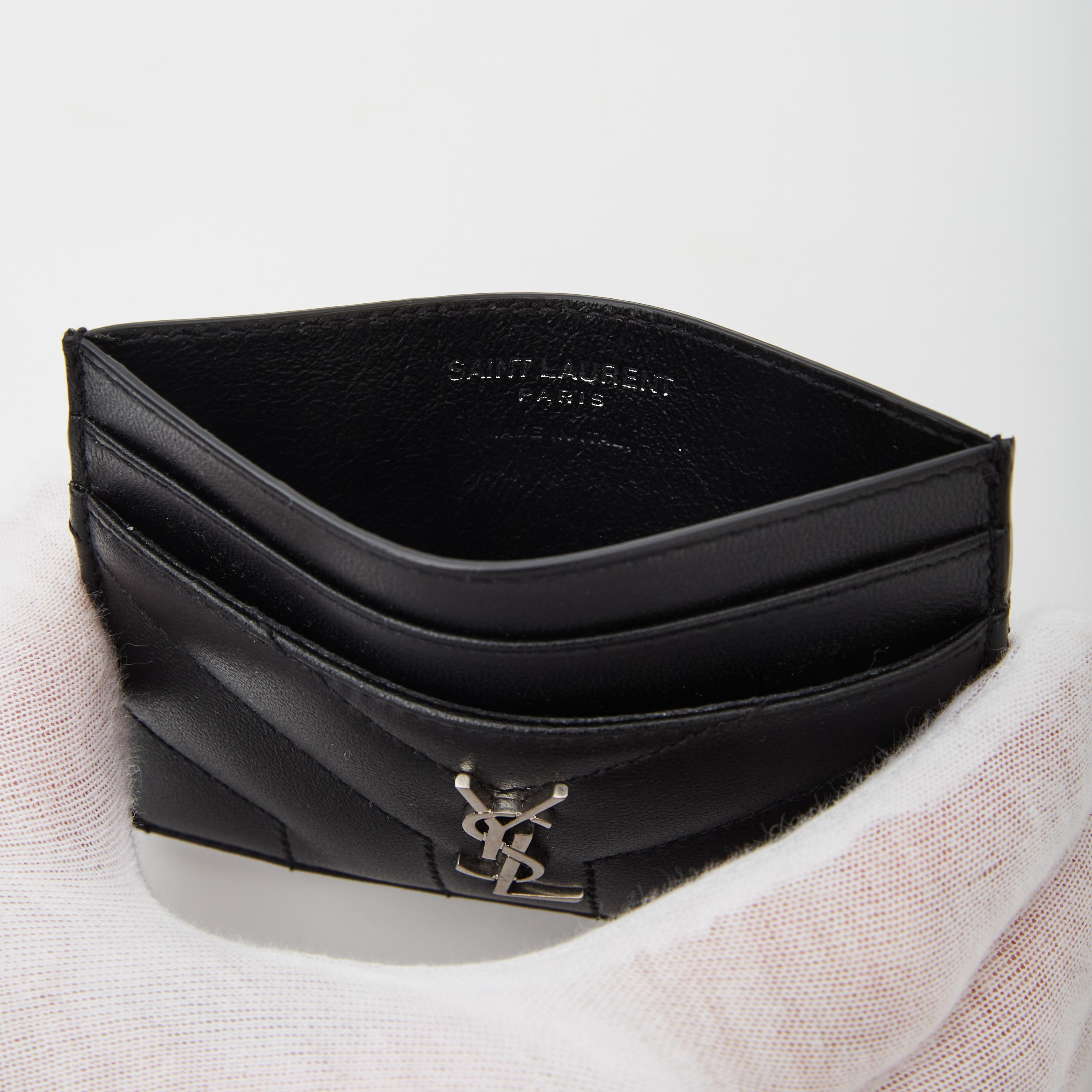 Saint Laurent Black Nappa Leather Card Holder (611062) In New Condition In Montreal, Quebec