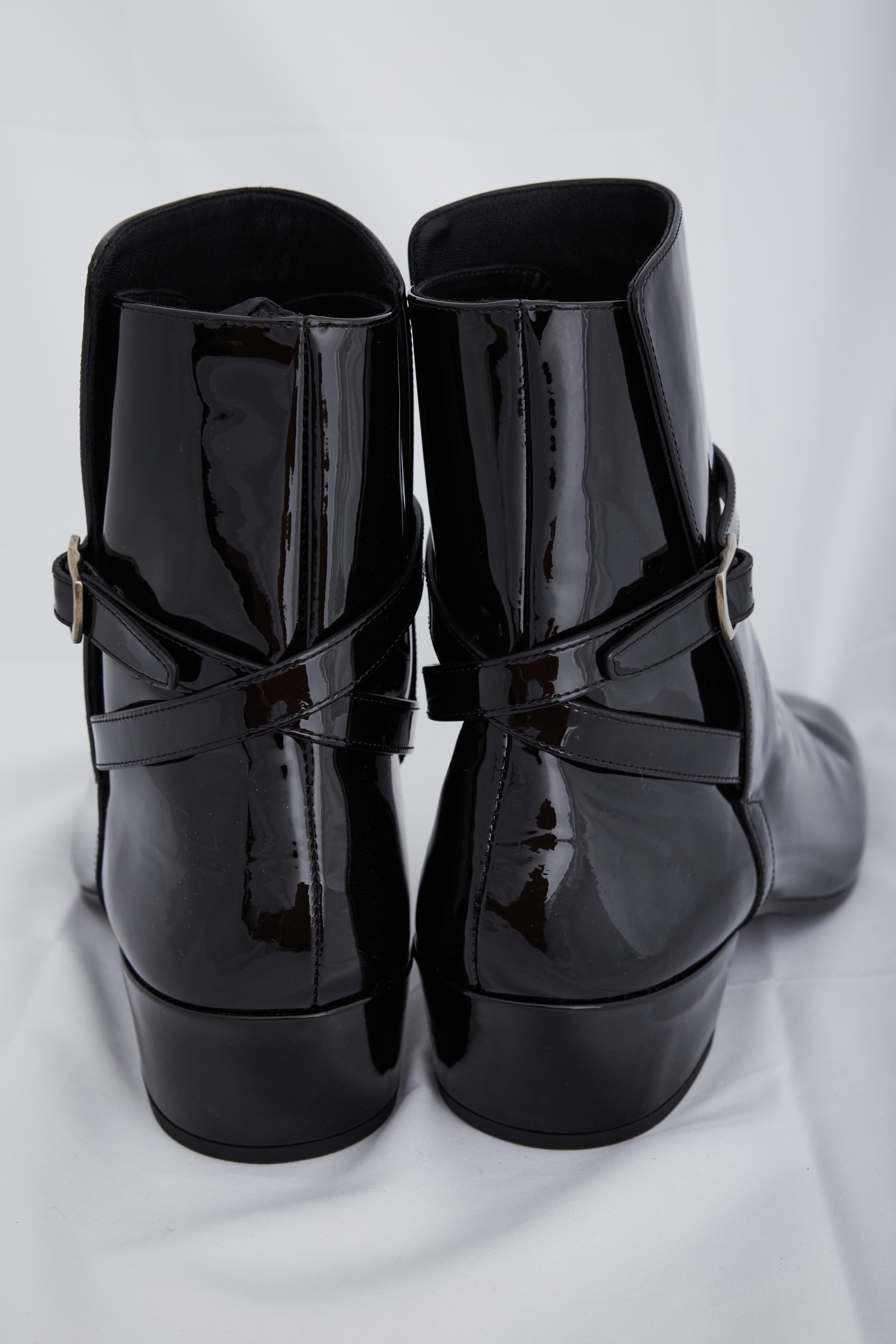 Saint Laurent Black Patent Clementi Ankle Boots (EU 38.5) 591992 In New Condition In Montreal, Quebec