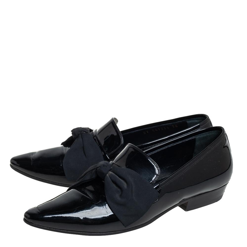 Saint Laurent Black Patent Leather Deven Loafers Size 38 In Good Condition For Sale In Dubai, Al Qouz 2