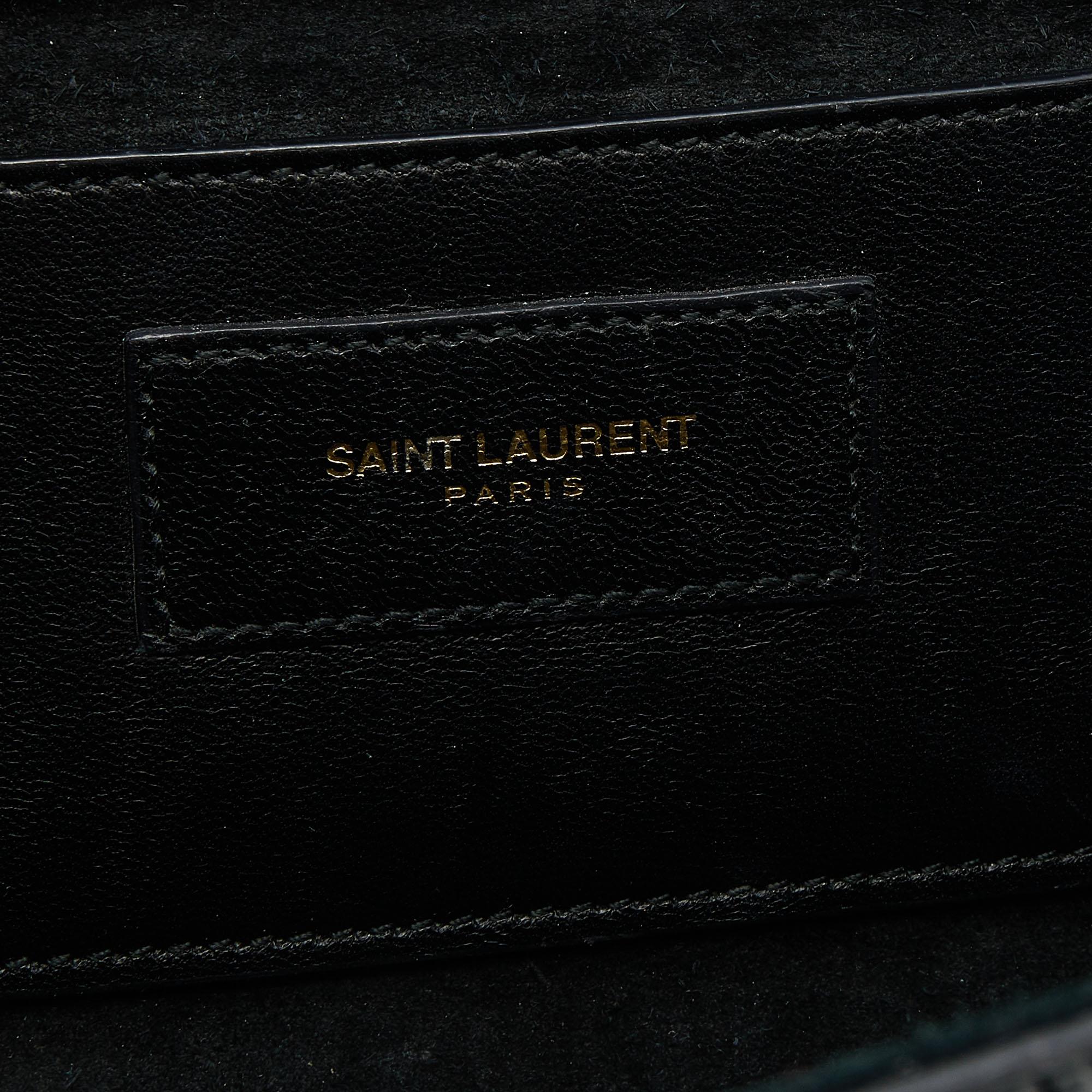 Saint Laurent - Sac à bandoulière Kate en cuir verni noir à pompons, taille moyenne 2