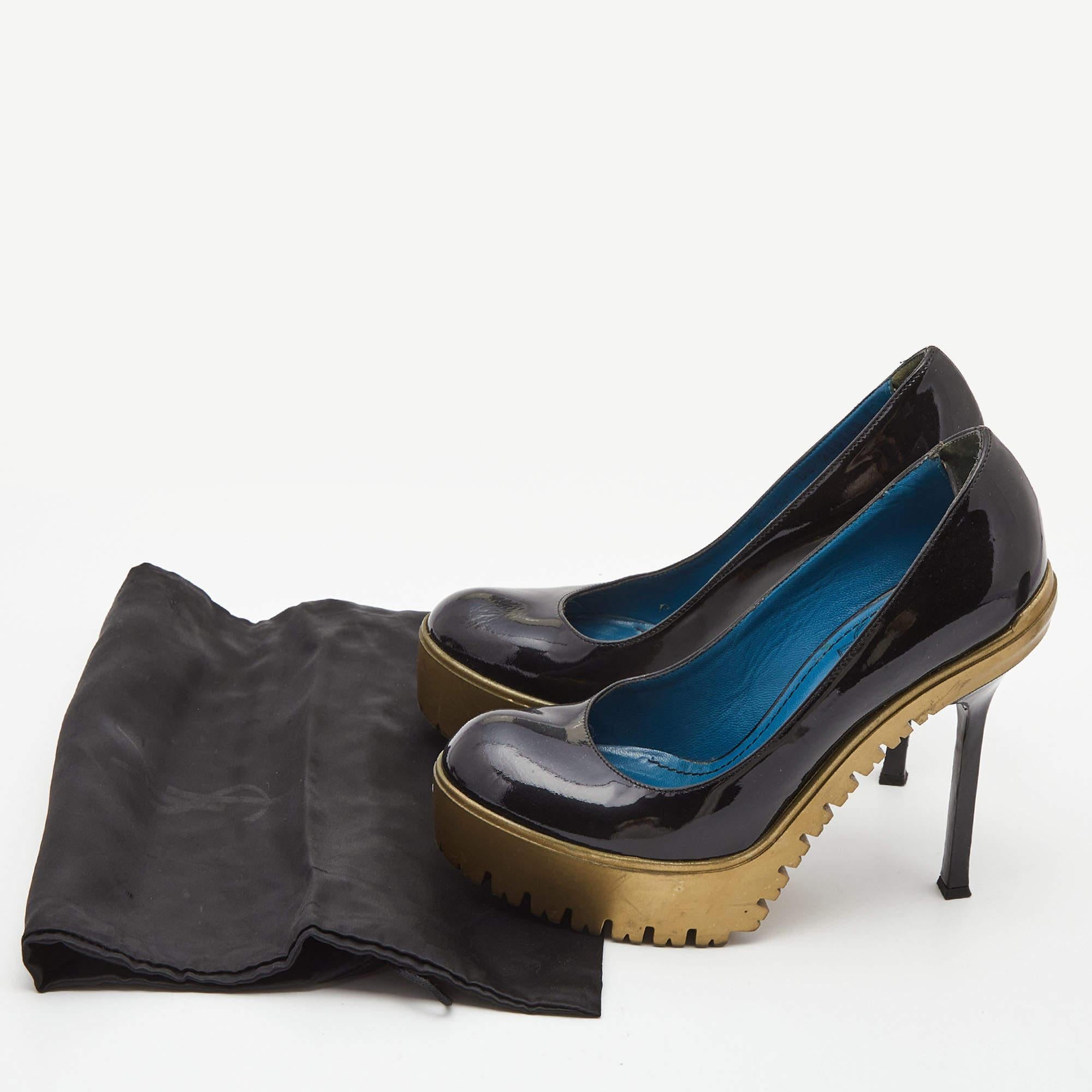 Saint Laurent, piattaforma in pelle nera con punta rotonda, misura 36 in vendita 5