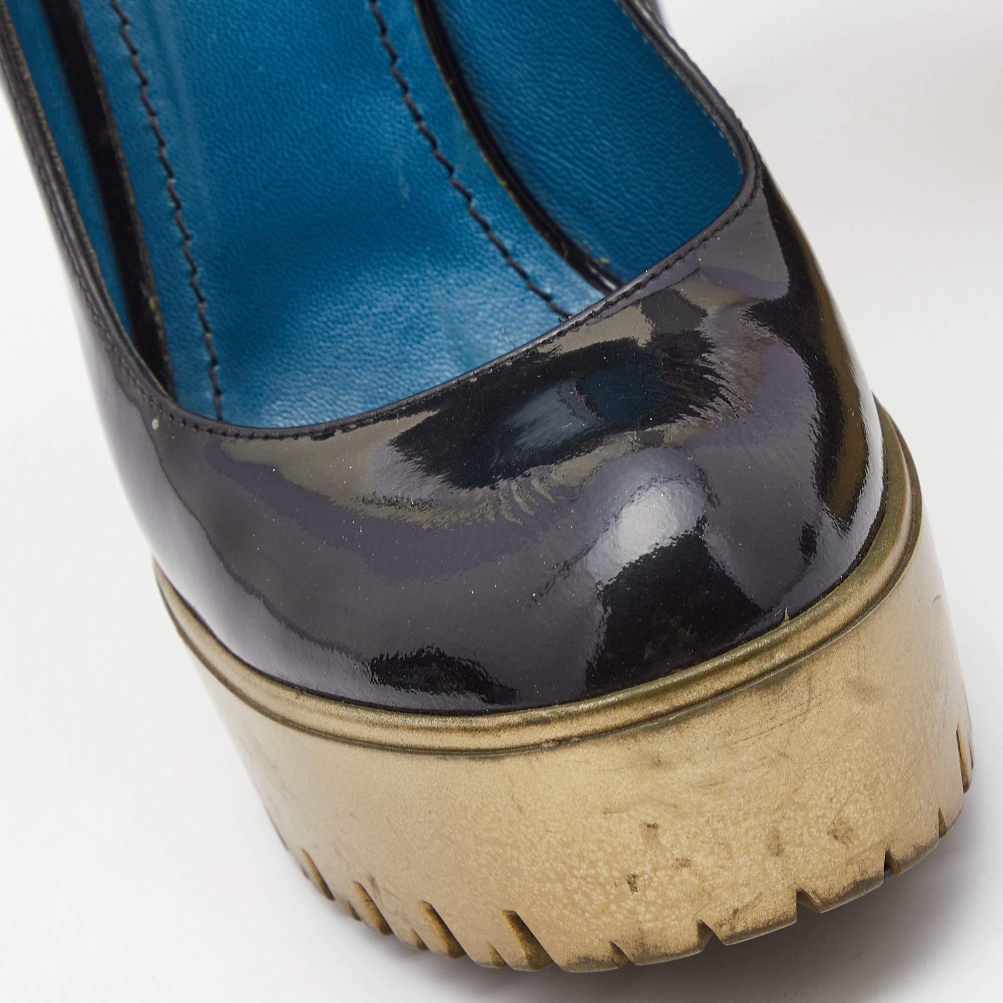 Saint Laurent, piattaforma in pelle nera con punta rotonda, misura 36 in vendita 4
