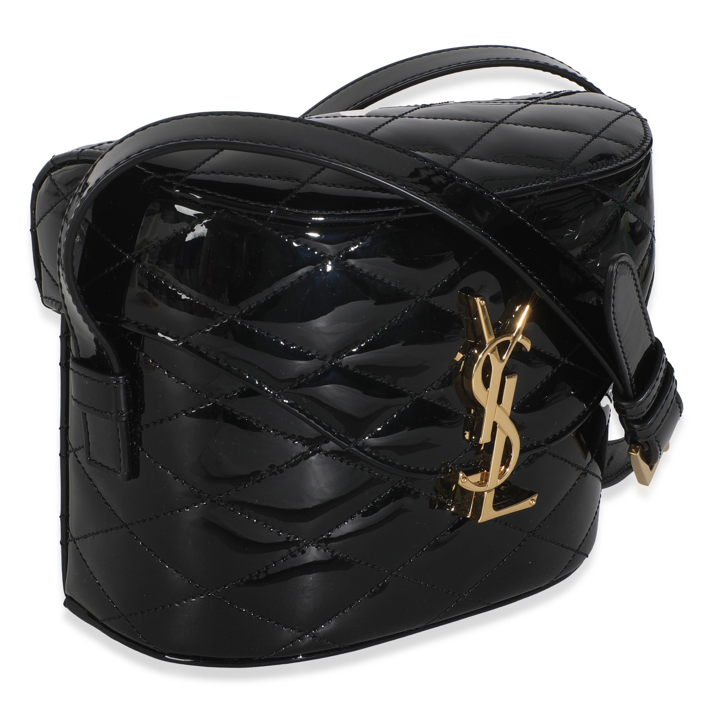 Saint Laurent Bolso Caja June Monograma Matelase Charol Negro en Excelente estado para la venta en New York, NY