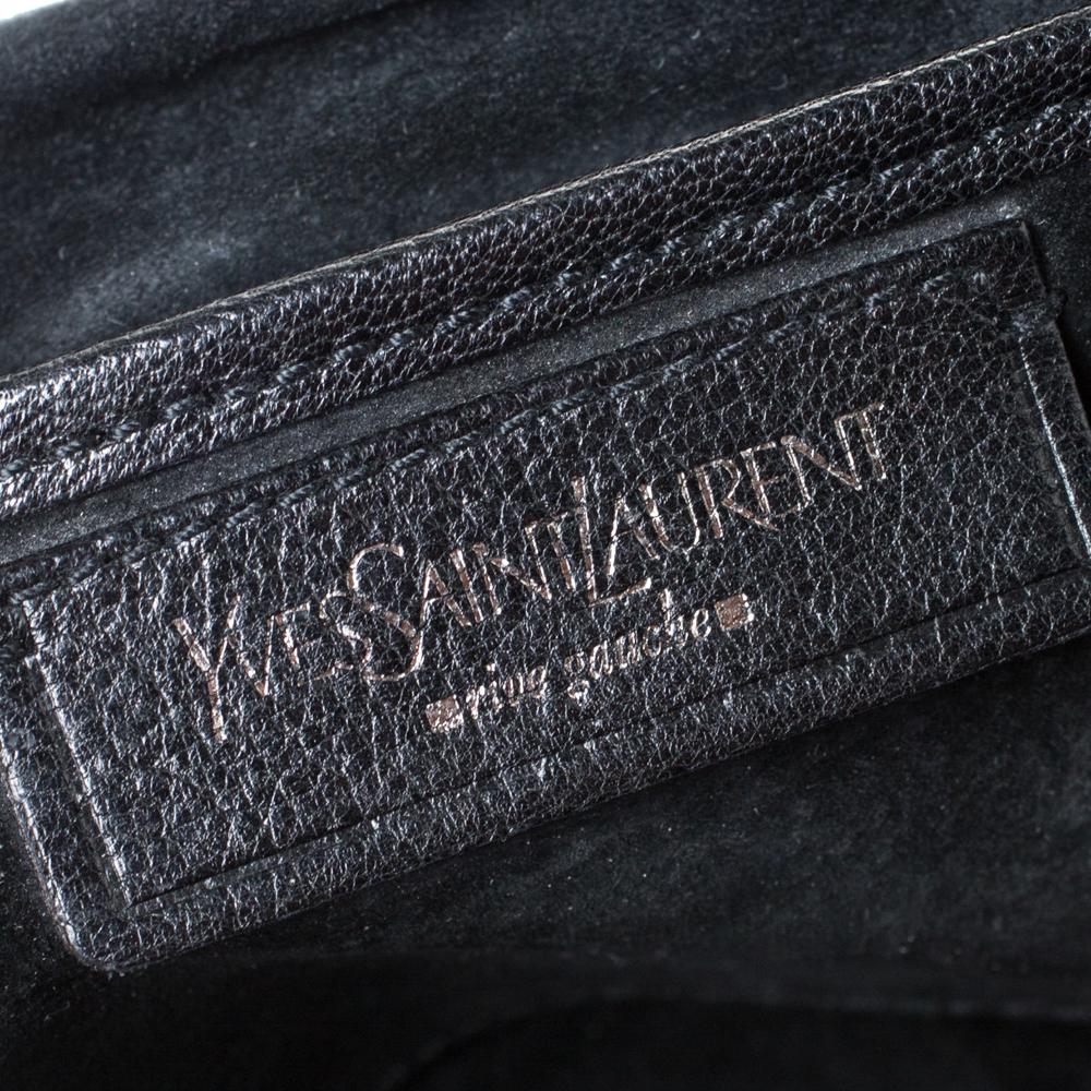 Women's Saint Laurent Black Pleated Leather Lips Flap Shoulder Bag